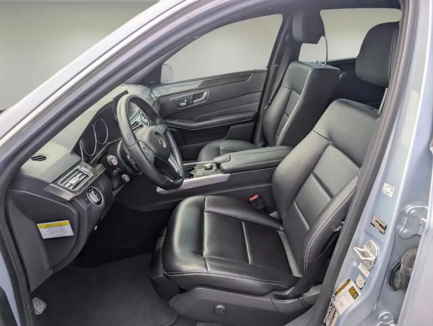 2014 Mercedes-Benz E-Class E 350 Sport (WDDHF5KB1EA) with an Other engine, located at 3959 U.S. 80 W, Phenix City, AL, 36870, (334) 297-4885, 32.469296, -85.135185 - **Elevate Your Driving Experience with the 2014 Mercedes-Benz E-Class E 350 Sport at Gils Auto!**<br /> <br /> Are you in search of a vehicle that aligns with your dynamic lifestyle in Phenix City, AL? Whether you're commuting to work, running errands, or embarking on weekend adventures, the 2014 Me - Photo#9