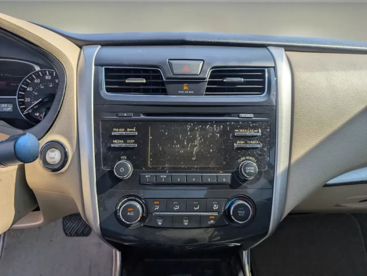 2014 /Beige Nissan Altima 2.5 S (1N4AL3AP0EC) with an Other engine, located at 521 Old Farm Lane Rd, Prattville, AL, 36066, (334) 325-1505, 32.482460, -86.416367 - Are you looking for a reliable sedan that seamlessly fits into your busy lifestyle? Look no further than this 2014 Nissan Altima 2.5 S, perfectly suited for daily commutes, family outings, or weekend adventures around Phenix City. Whether you're navigating busy streets or embarking on long drives, t - Photo#11