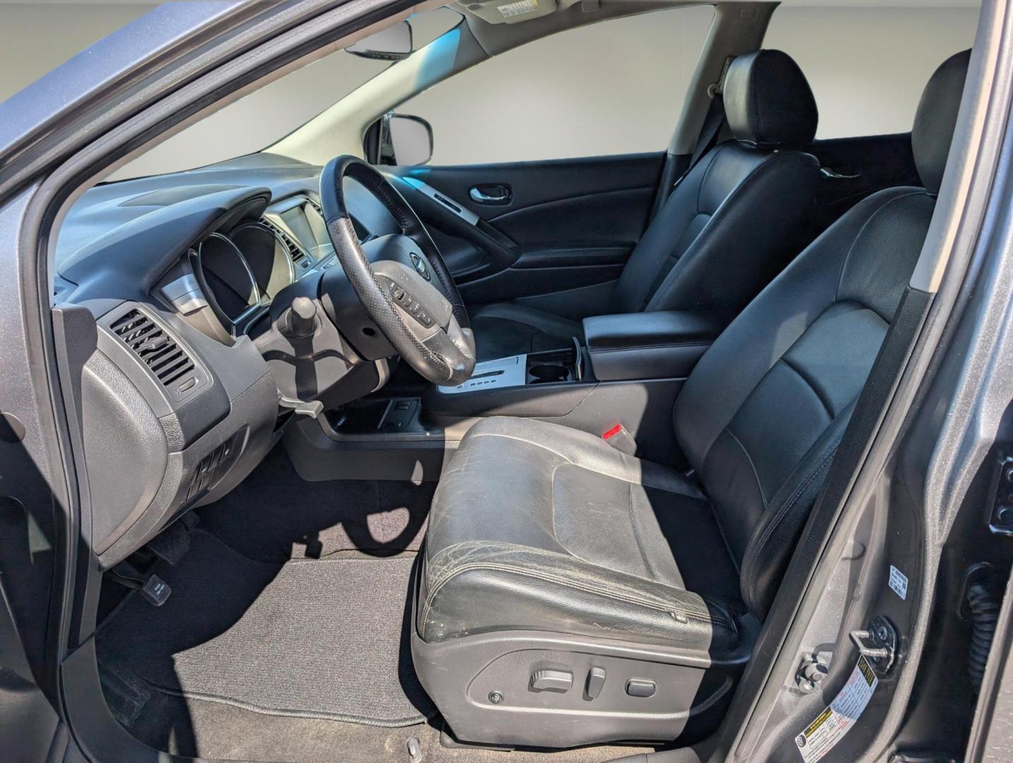 2014 /Black Nissan Murano SV (JN8AZ1MU8EW) with an Regular Unleaded V-6 3.5 L/213 engine, 1-Speed CVT w/OD transmission, located at 804 22nd Ave, Phenix City, AL, 36870, (334) 297-1860, 32.484749, -85.024475 - 2014 Nissan Murano SV - Photo#9