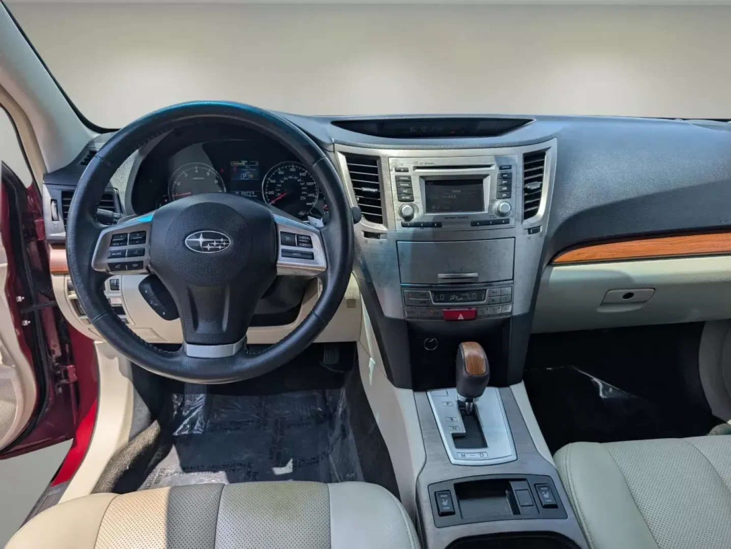 2014 /Warm Ivory Subaru Outback 2.5i Limited (4S4BRCLC1E3) with an Other engine, located at 5115 14th Ave., Columbus, GA, 31904, (706) 323-0345, 32.511494, -84.971046 - **Adventure Awaits with the 2014 Subaru Outback 2.5i Limited Perfect for Your Next Road Trip!**<br /> <br /> If you're ready to elevate your family outings or embark on thrilling weekend adventures, the 2014 Subaru Outback 2.5i Limited is the vehicle for you. This versatile sport utility vehicle co - Photo#11