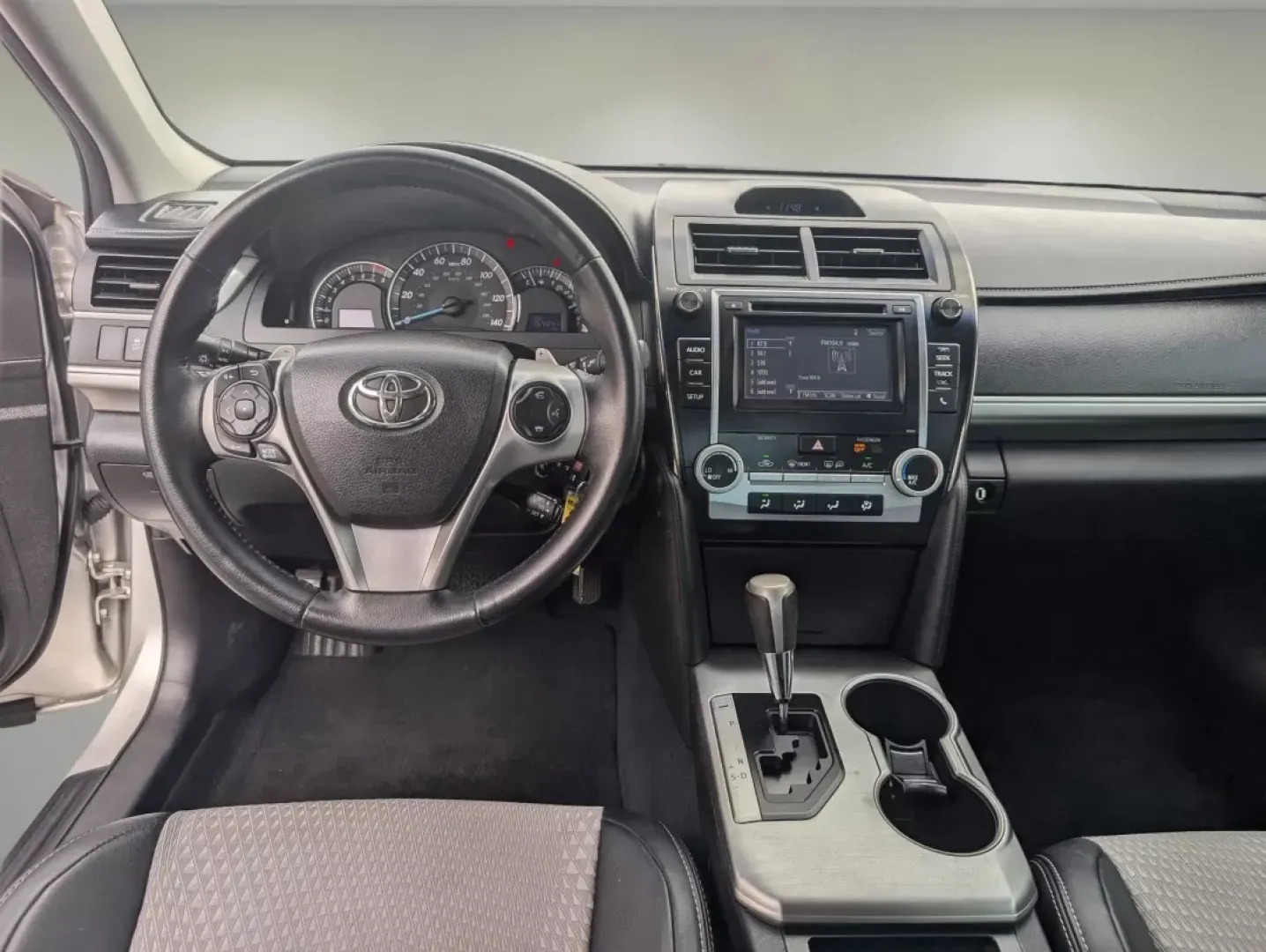 2014 Toyota Camry SE (4T1BF1FK7EU) with an Other engine, located at 521 Old Farm Lane Rd, Prattville, AL, 36066, (334) 325-1505, 32.482460, -86.416367 - 2014 Toyota Camry SE - Photo#11