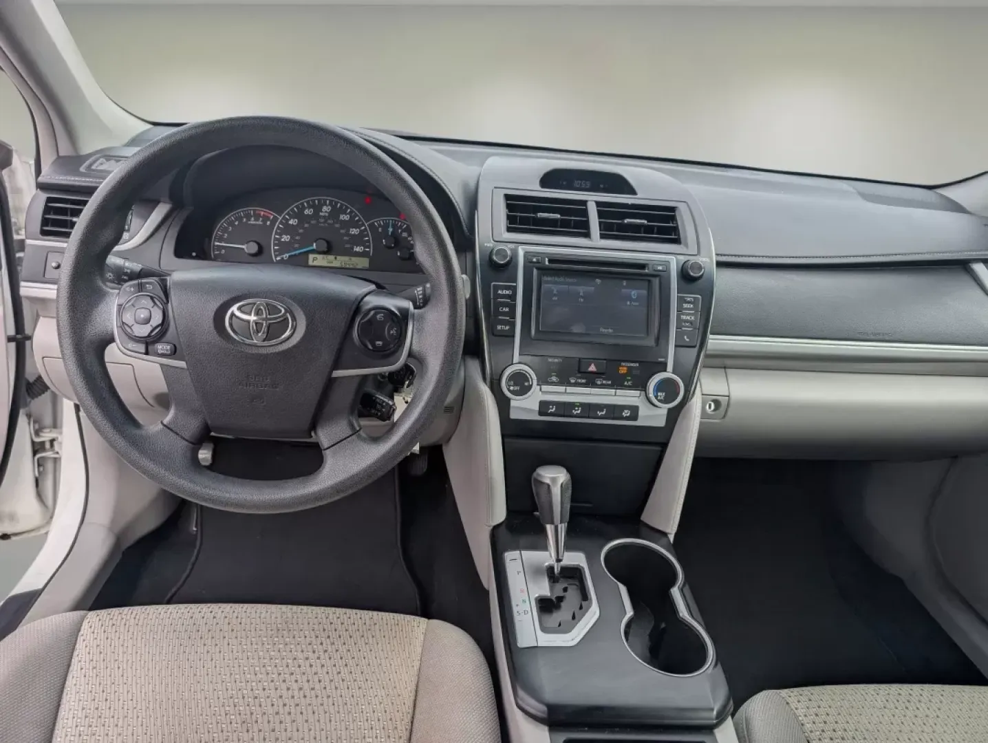 2014 Toyota Camry L (4T4BF1FK0ER) with an Other engine, located at 1430 Gateway Drive, Opelika, AL, 36801, (334) 239-0944, 32.637871, -85.409790 - **Discover Your Next Adventure with the 2014 Toyota Camry at Gils Auto - Phenix City!**<br /> <br /> Are you ready to elevate your daily commute or family road trips? The 2014 Toyota Camry is the perfect companion for anyone seeking comfort, reliability, and modern technology. Whether you're navigat - Photo#11