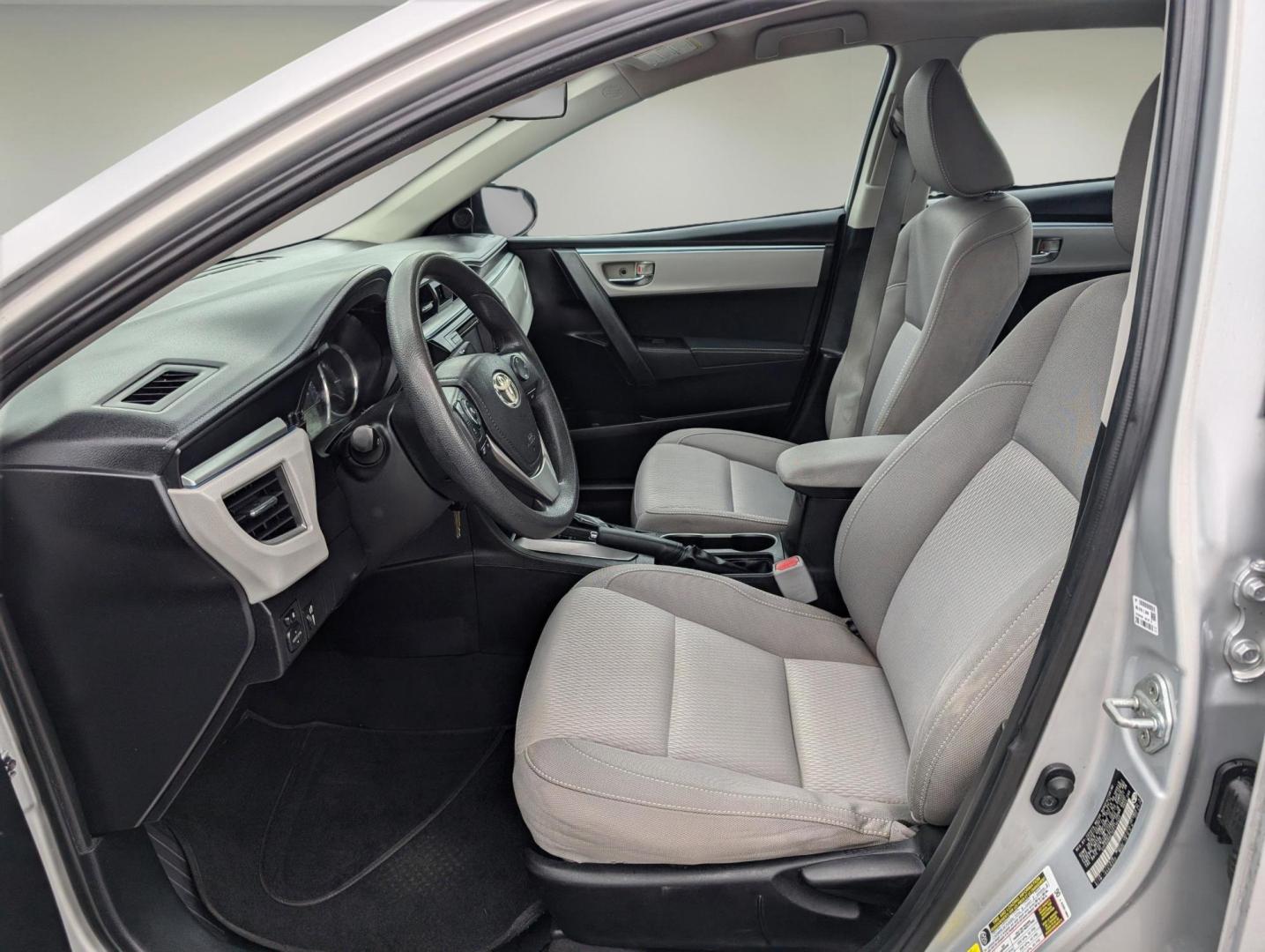 2014 Toyota Corolla LE (5YFBURHE7EP) with an Regular Unleaded I-4 1.8 L/110 engine, 1-Speed CVT w/OD transmission, located at 521 Old Farm Lane Rd, Prattville, AL, 36066, (334) 325-1505, 32.482460, -86.416367 - 2014 Toyota Corolla LE - Photo#8