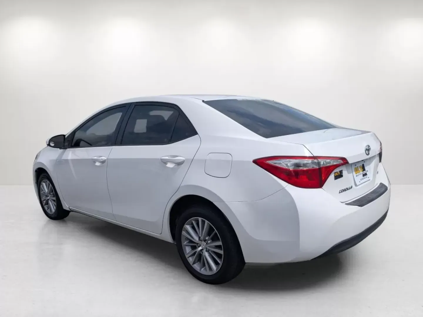 2014 Toyota Corolla LE (5YFBURHE5EP) with an Other engine, located at 3959 U.S. 80 W, Phenix City, AL, 36870, (334) 297-4885, 32.469296, -85.135185 - Are you looking for a reliable sedan that can handle your daily commute while also being perfect for family outings? Look no further than the 2014 Toyota Corolla LE, available now at Gils Auto in Phenix City, AL. This vehicle is not just a means of transport; it's an integral part of your lifestyle, - Photo#6