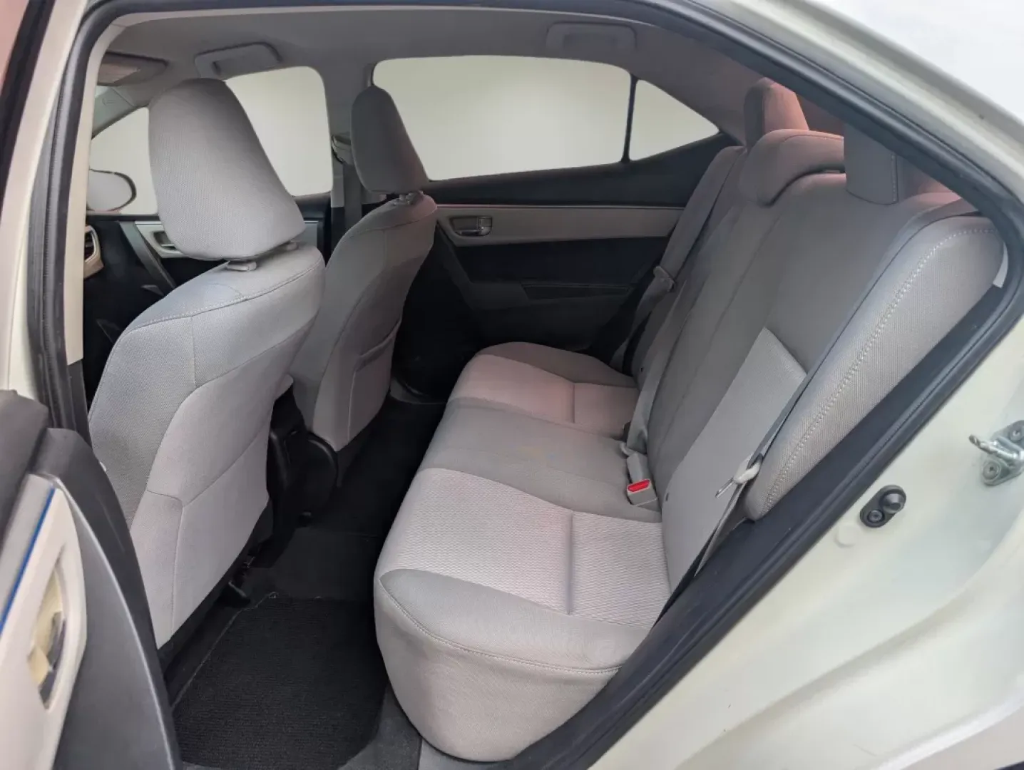 2014 Toyota Corolla LE (5YFBURHE5EP) with an Other engine, located at 3959 U.S. 80 W, Phenix City, AL, 36870, (334) 297-4885, 32.469296, -85.135185 - Are you looking for a reliable sedan that can handle your daily commute while also being perfect for family outings? Look no further than the 2014 Toyota Corolla LE, available now at Gils Auto in Phenix City, AL. This vehicle is not just a means of transport; it's an integral part of your lifestyle, - Photo#10