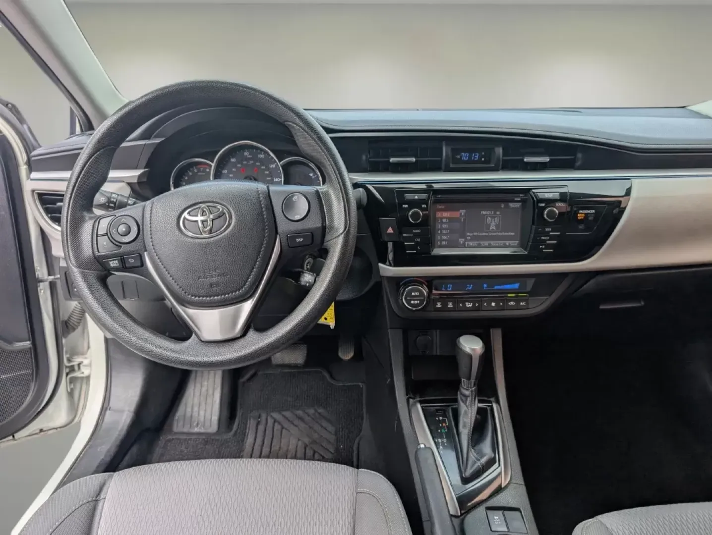 2014 Toyota Corolla LE (5YFBURHE5EP) with an Other engine, located at 3959 U.S. 80 W, Phenix City, AL, 36870, (334) 297-4885, 32.469296, -85.135185 - Are you looking for a reliable sedan that can handle your daily commute while also being perfect for family outings? Look no further than the 2014 Toyota Corolla LE, available now at Gils Auto in Phenix City, AL. This vehicle is not just a means of transport; it's an integral part of your lifestyle, - Photo#11