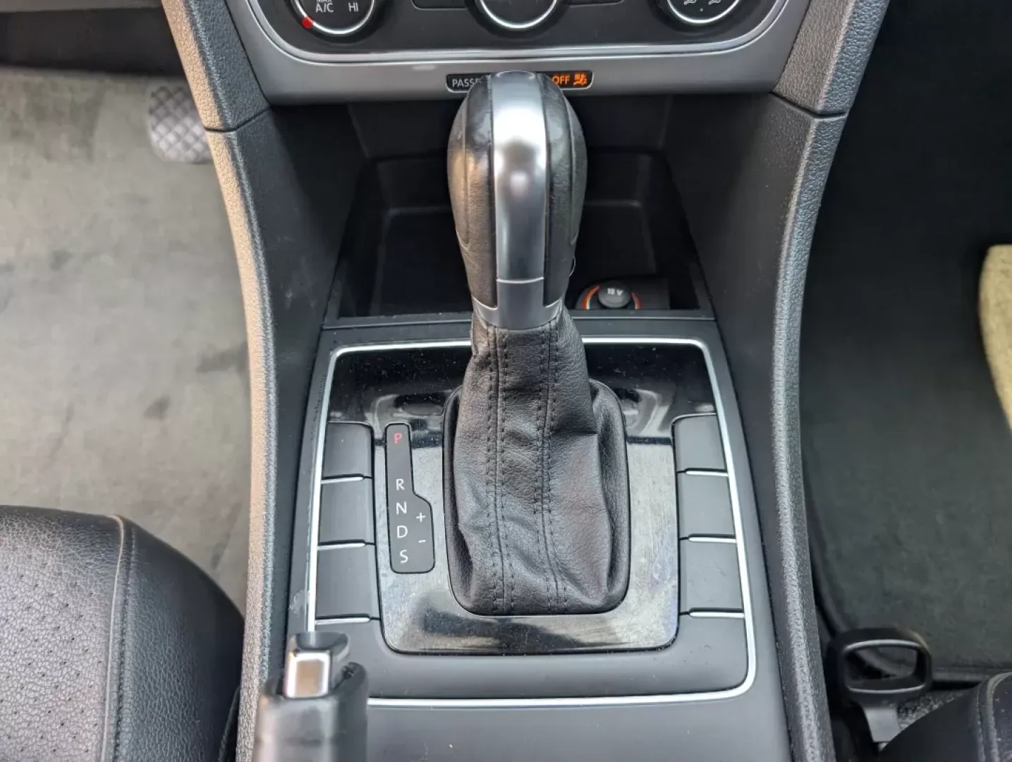 2014 Volkswagen Passat S (1VWAT7A30EC) with an Other engine, located at 521 Old Farm Lane Rd, Prattville, AL, 36066, (334) 325-1505, 32.482460, -86.416367 - **Discover Your Next Adventure with the 2014 Volkswagen Passat - Perfect for Every Family and Budget!**<br /> <br /> Are you in search of a reliable sedan that seamlessly blends comfort, affordability, and performance? Look no further than this stunning 2014 Volkswagen Passat, a versatile vehicle th - Photo#13