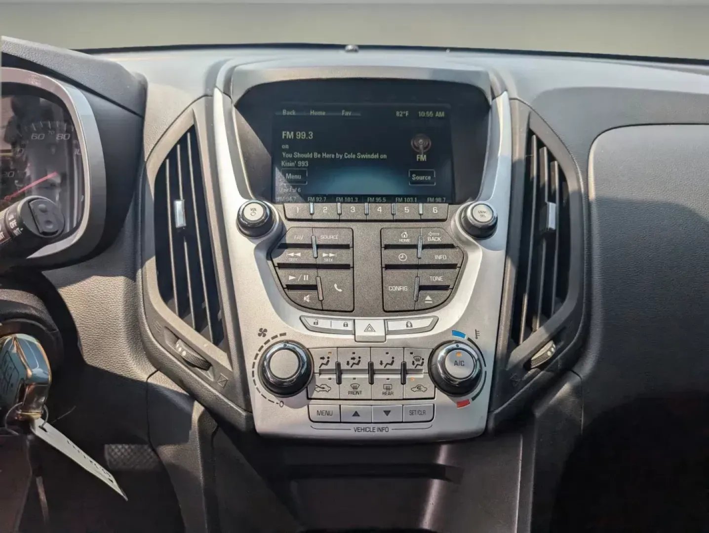 2015 /Jet Black Chevrolet Equinox LT (2GNALBEK4F6) with an Gas/Ethanol I4 2.4/145 engine, 6-Speed Automatic transmission, located at 5115 14th Ave., Columbus, GA, 31904, (706) 323-0345, 32.511494, -84.971046 - **Discover Your Next Adventure with the 2015 Chevrolet Equinox LT at Gils Auto Columbus, GA!**<br /> <br /> Are you ready to embark on your next family road trip or weekend adventure? The 2015 Chevrolet Equinox LT is the perfect SUV for those who cherish both comfort and capability. With its spacio - Photo#14