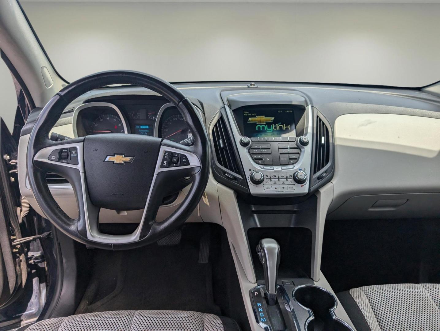 2015 /Light Titanium/Jet Black Chevrolet Equinox LT (2GNALBEK4F1) with an Gas I4 2.4/145 engine, 6-Speed Automatic transmission, located at 3959 U.S. 80 W, Phenix City, AL, 36870, (334) 297-4885, 32.469296, -85.135185 - 2015 Chevrolet Equinox LT - Photo#12