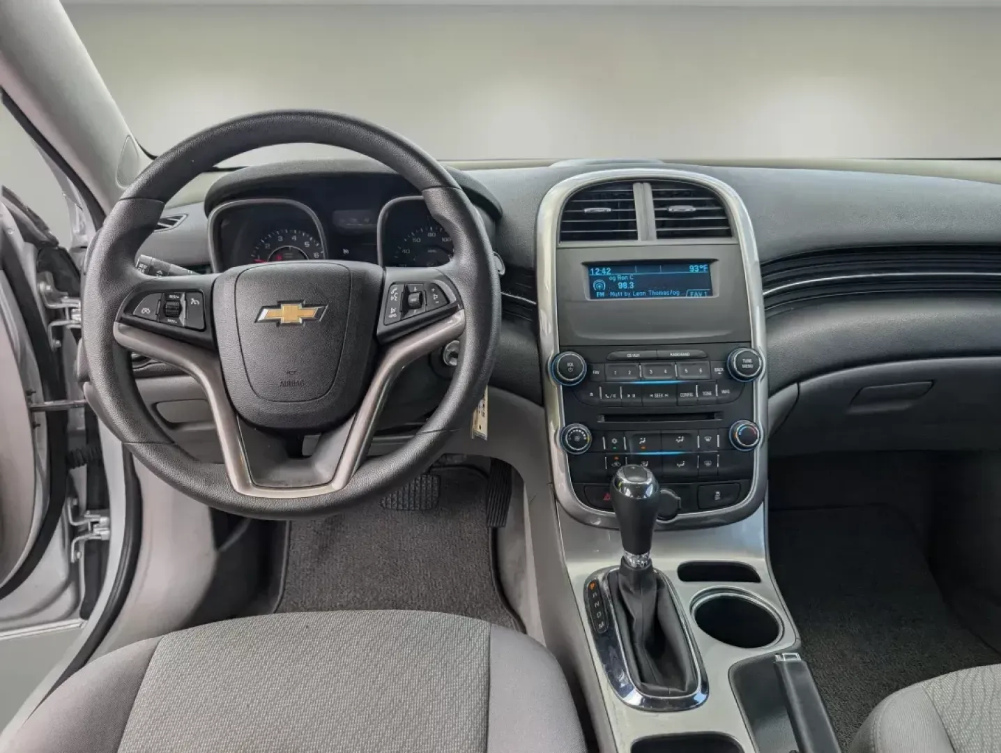 2015 /Jet Black/Titanium Chevrolet Malibu LS (1G11A5SL8FU) with an Gas I4 2.5L/150 engine, 6-Speed Automatic transmission, located at 3959 U.S. 80 W, Phenix City, AL, 36870, (334) 297-4885, 32.469296, -85.135185 - 2015 Chevrolet Malibu LS - Photo#12