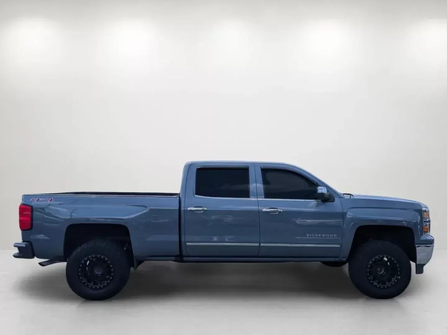 2015 /Jet Black Chevrolet Silverado 1500 LTZ (1GCUKSEC0FF) with an Gas V8 5.3L/325 engine, 6-Speed Automatic transmission, located at 804 22nd Ave, Phenix City, AL, 36870, (334) 297-1860, 32.484749, -85.024475 - 2015 Chevrolet Silverado 1500 LTZ - Photo#3