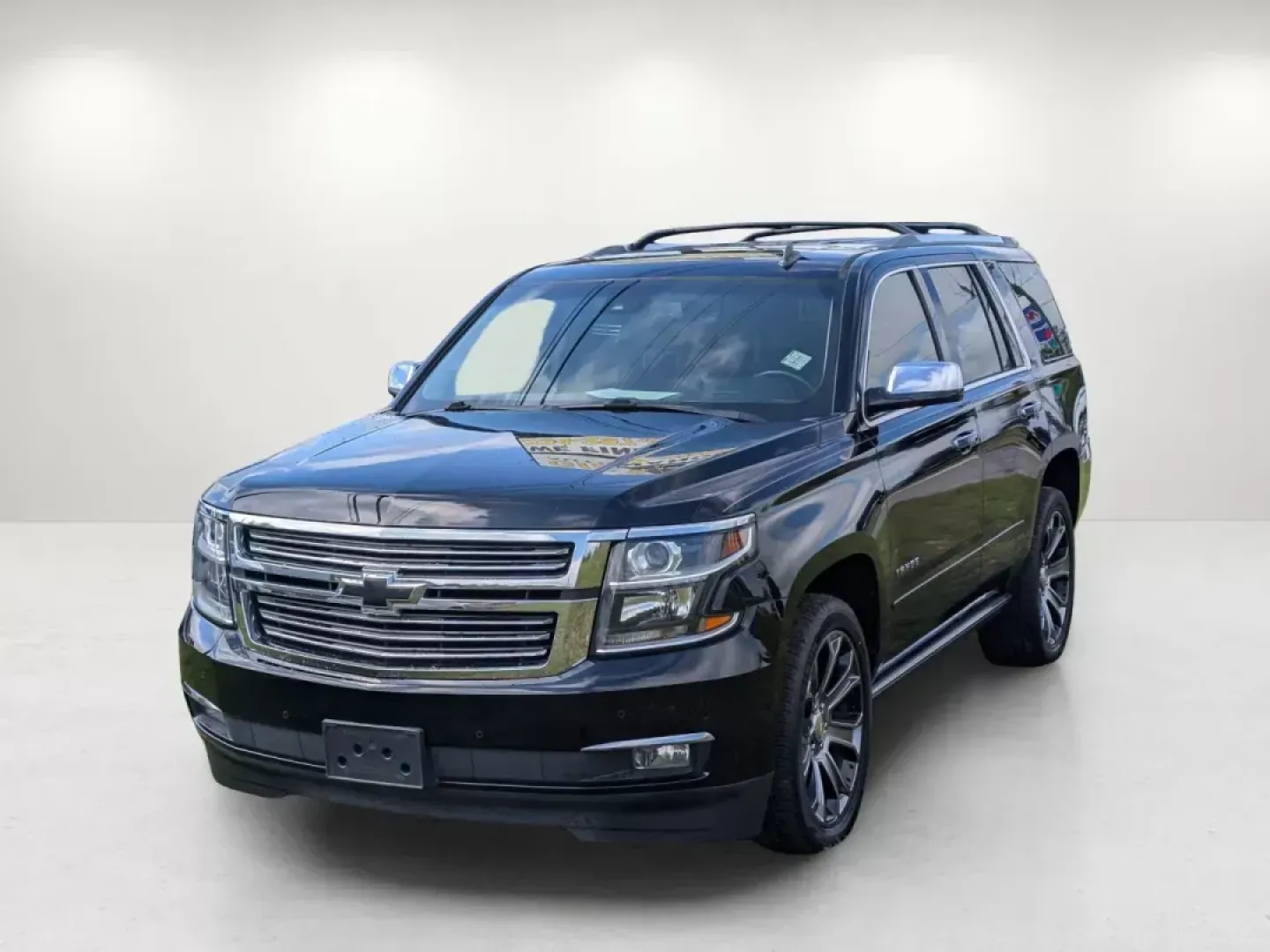 2015 /Jet Black Chevrolet Tahoe LTZ (1GNSKCKC7FR) with an Gas/Ethanol V8 5.3L/ engine, 6-Speed Automatic transmission, located at 3959 U.S. 80 W, Phenix City, AL, 36870, (334) 297-4885, 32.469296, -85.135185 - 2015 Chevrolet Tahoe LTZ - Photo#1