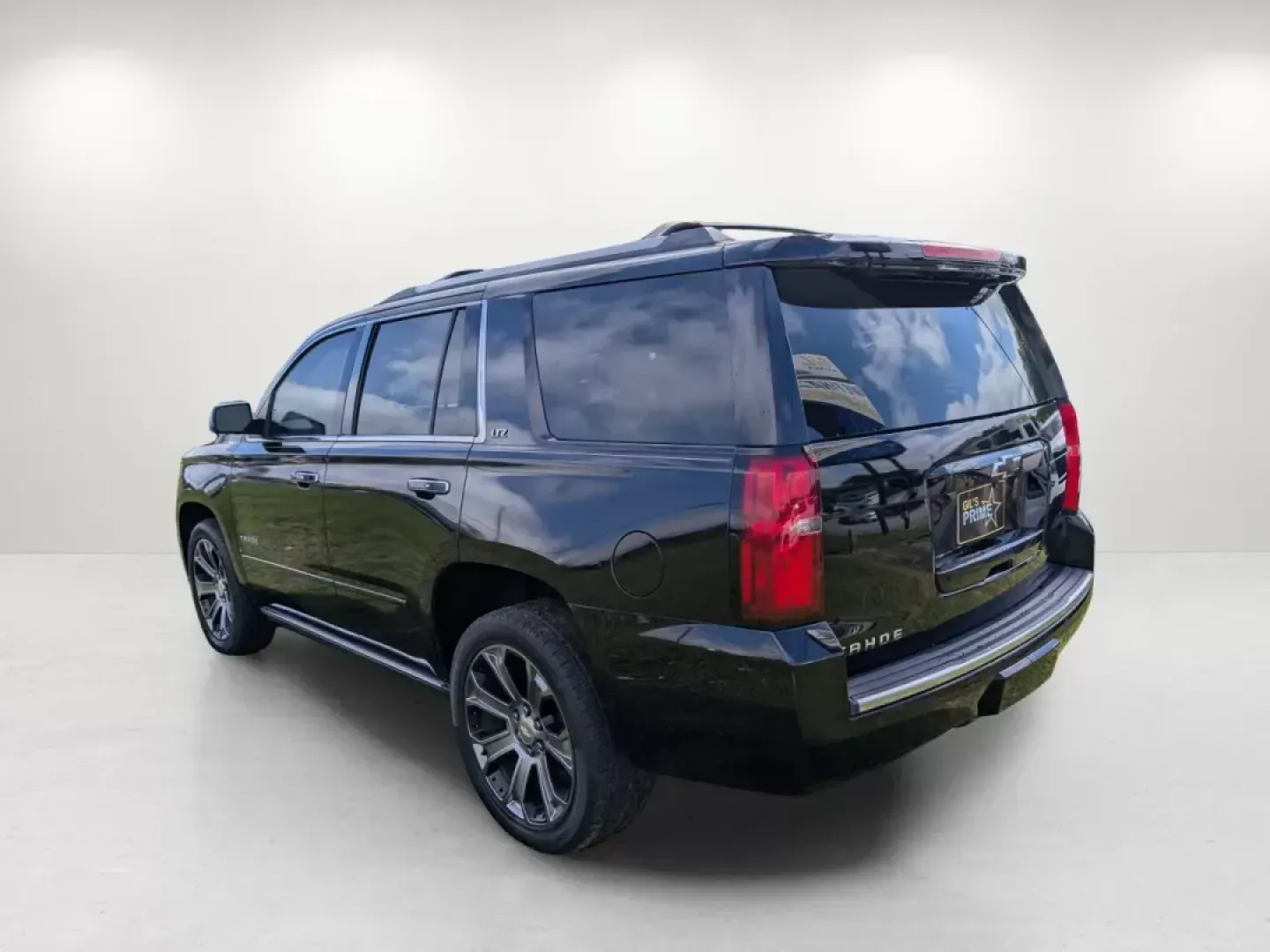 2015 /Jet Black Chevrolet Tahoe LTZ (1GNSKCKC7FR) with an Gas/Ethanol V8 5.3L/ engine, 6-Speed Automatic transmission, located at 3959 U.S. 80 W, Phenix City, AL, 36870, (334) 297-4885, 32.469296, -85.135185 - 2015 Chevrolet Tahoe LTZ - Photo#7