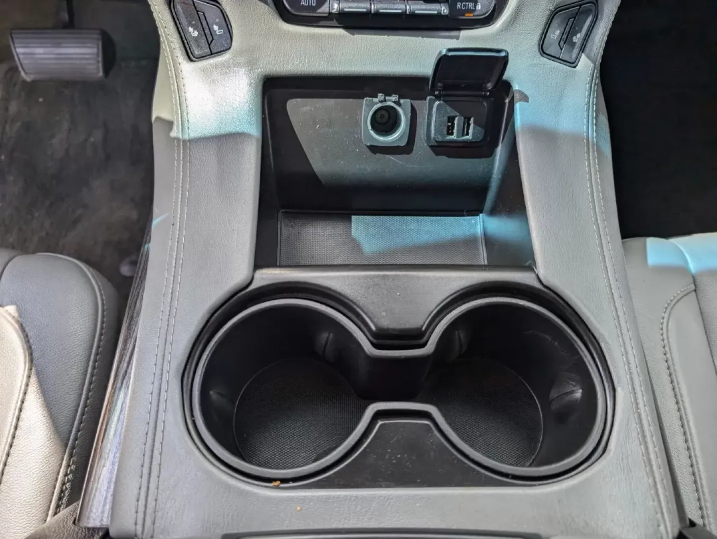 2015 /Jet Black/Dark Ash Chevrolet Tahoe LT (1GNSCBKC9FR) with an Other engine, located at 804 22nd Ave, Phenix City, AL, 36870, (334) 297-1860, 32.484749, -85.024475 - **Discover the Adventure Awaiting You in This 2015 Chevrolet Tahoe LT! Perfect for Family Road Trips and Weekend Getaways!**<br /> <br /> Are you ready to embark on your next adventure? The 2015 Chevrolet Tahoe LT is not just a vehicle; it's a lifestyle choice that accommodates growing families and - Photo#13