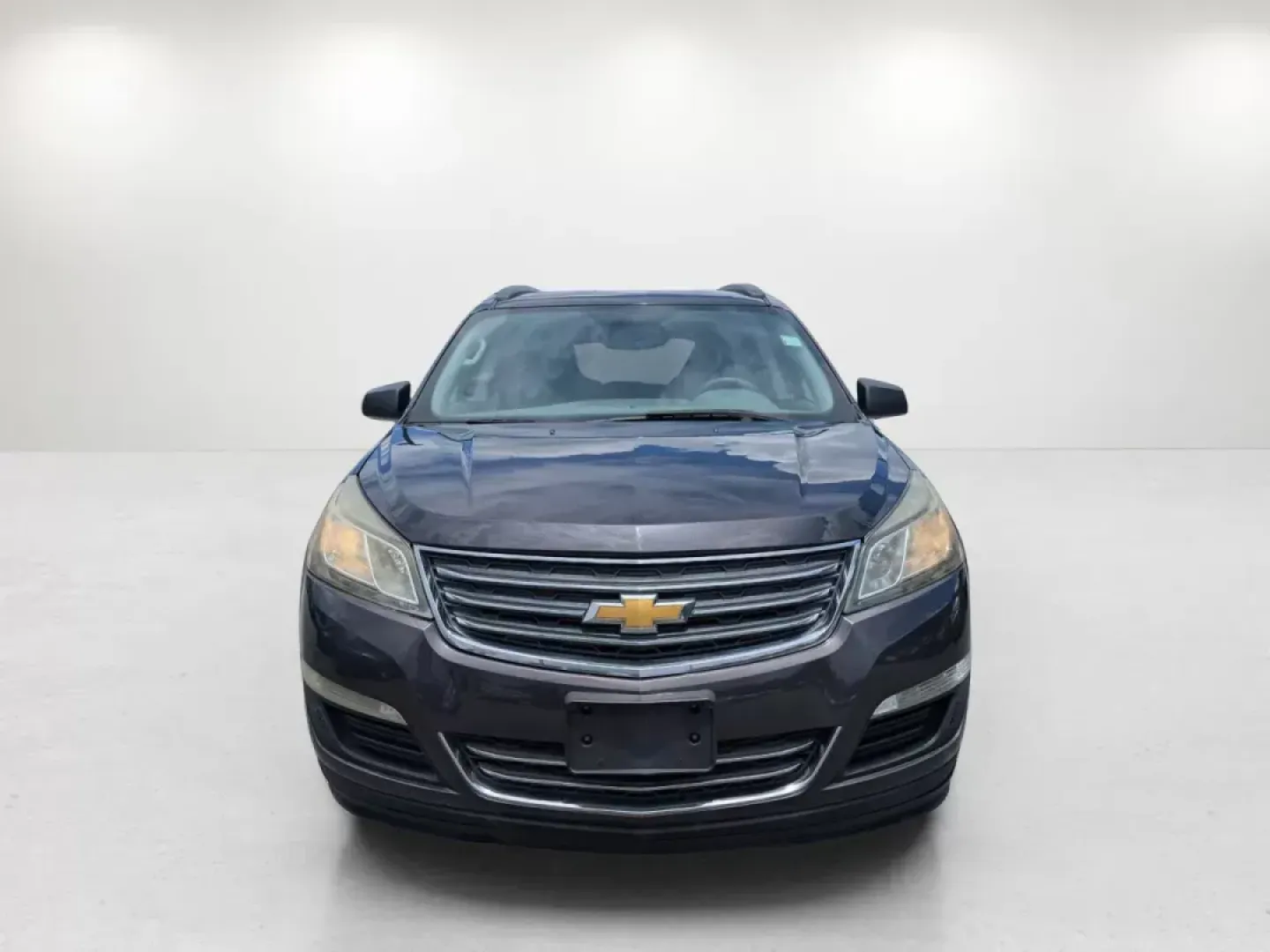 2015 /Dark Titanium/Light Titanium Chevrolet Traverse LS (1GNKRFKD6FJ) with an Other engine, located at 521 Old Farm Lane Rd, Prattville, AL, 36066, (334) 325-1505, 32.482460, -86.416367 - Experience the ultimate family road trips or weekend adventures with the 2015 Chevrolet Traverse LS, now available at Gils Auto in Prattville, AL. This spacious SUV is designed to accommodate your growing family, providing comfort and convenience without breaking the bank. With an impressive eight-p - Photo#1