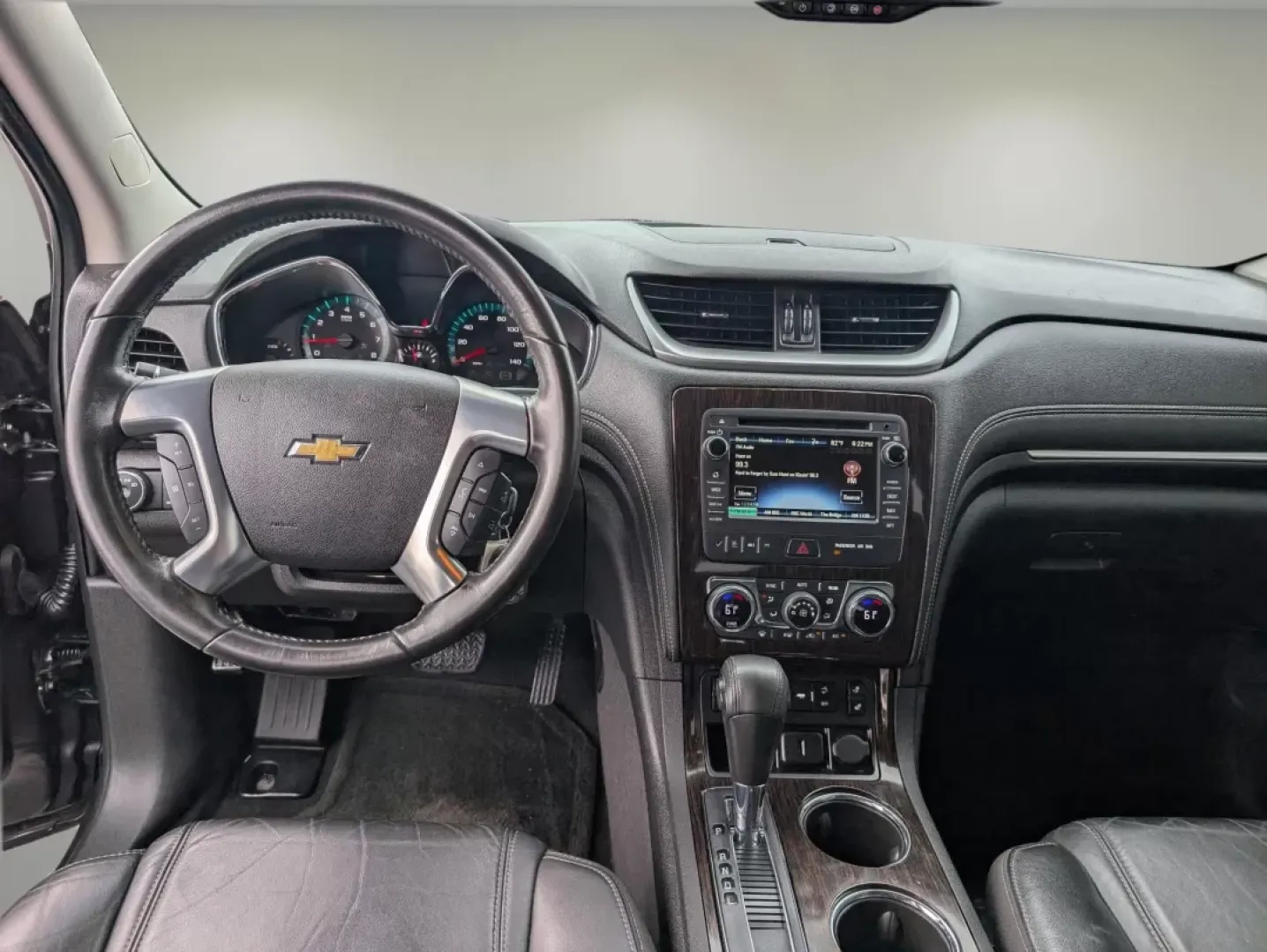 2015 /Ebony Chevrolet Traverse LT (1GNKRHKD9FJ) with an Other engine, located at 521 Old Farm Lane Rd, Prattville, AL, 36066, (334) 325-1505, 32.482460, -86.416367 - **Discover Adventure with the 2015 Chevrolet Traverse LT Your Perfect Family SUV!**<br /> <br /> Are you ready to elevate your family adventures? The 2015 Chevrolet Traverse LT is designed to take your family outings, weekend getaways, and daily commutes to an entirely new level. With spacious seat - Photo#11