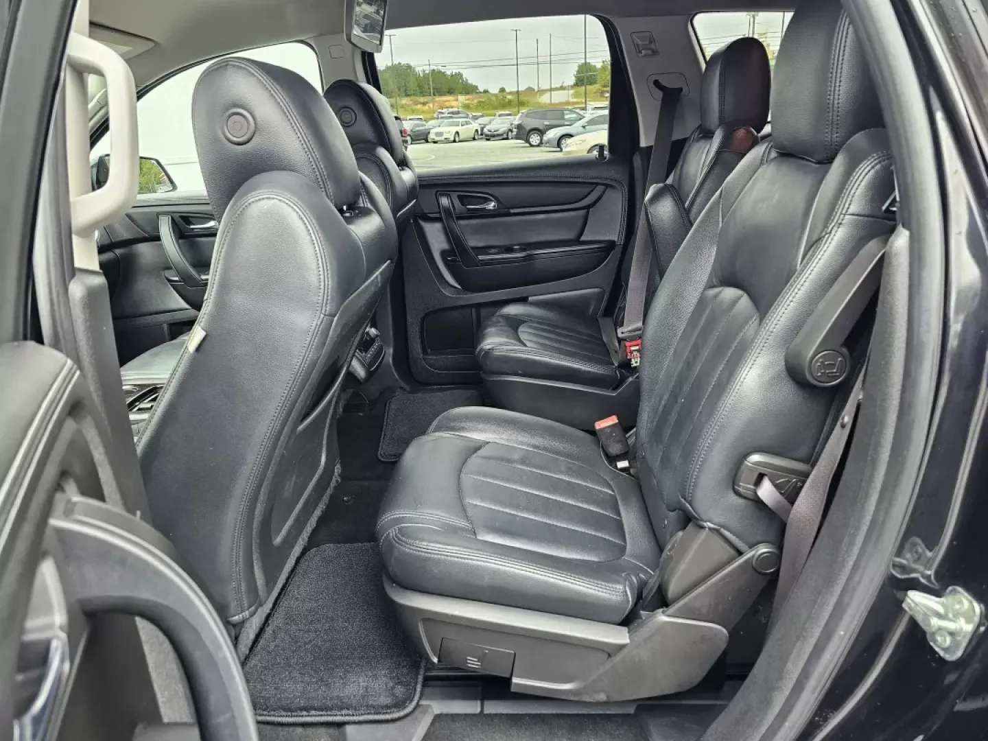 2015 /Ebony Chevrolet Traverse LT (1GNKRHKDXFJ) with an Other engine, located at 5115 14th Ave., Columbus, GA, 31904, (706) 323-0345, 32.511494, -84.971046 - **Elevate Your Family Adventures with the 2015 Chevrolet Traverse LT at Gils Auto!**<br /> <br /> Are you searching for the perfect family SUV that combines space, comfort, and the latest technology? Look no further than this 2015 Chevrolet Traverse LT, now available at Gils Auto in Phenix City, AL. - Photo#13