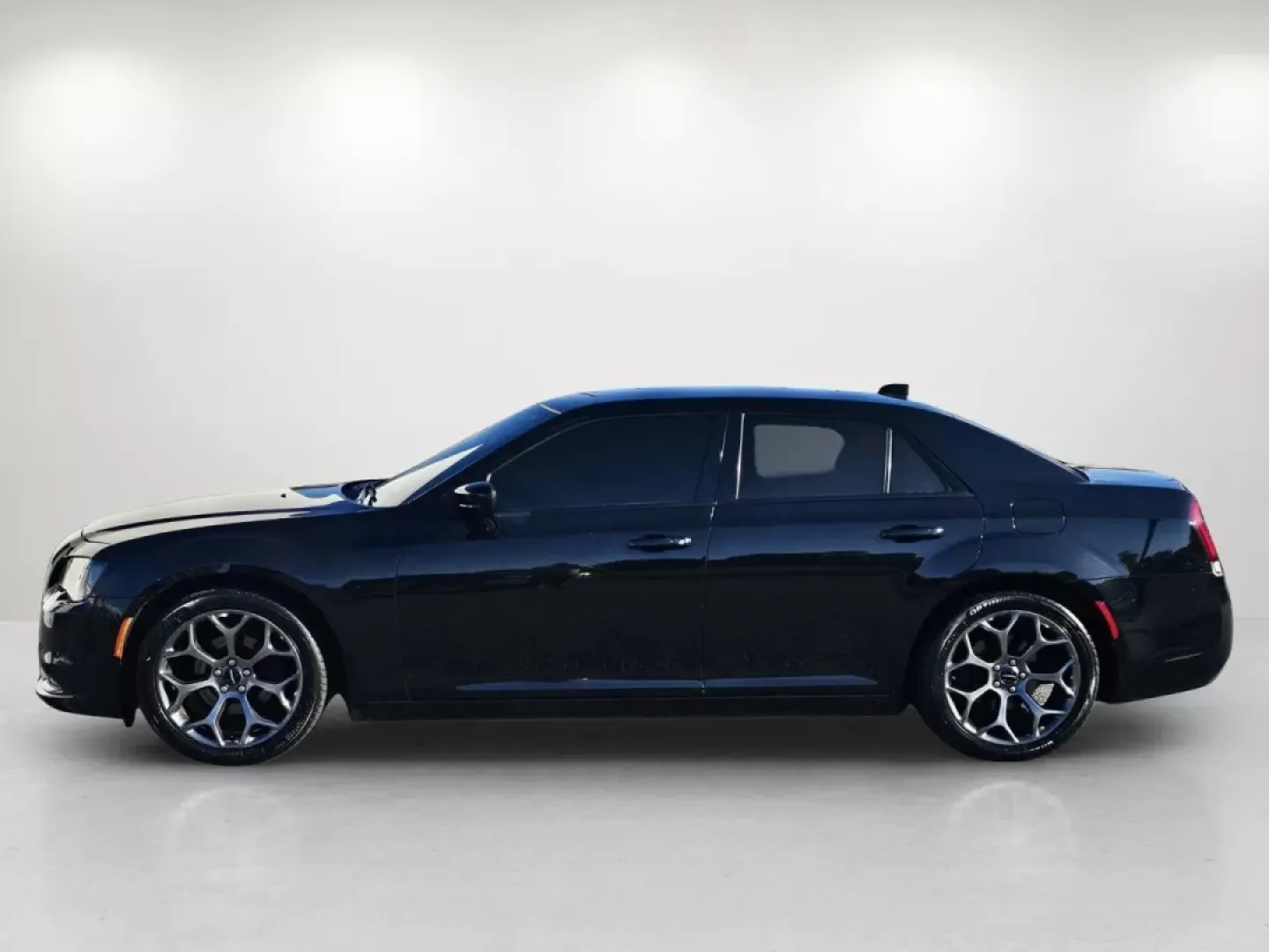 2015 /Black Chrysler 300 300S (2C3CCABG4FH) with an Other engine, located at 7000 Northlake Connector, Columbus, GA, 31904, (706) 987-8085, 32.524975, -84.978134 - **Elevate Your Drive with the 2015 Chrysler 300S: A Perfect Blend of Style and Comfort**<br /> <br /> If you're searching for a car that combines luxury with performance, look no further than the 2015 Chrysler 300S available at Gils Auto in Phenix City, AL. This striking sedan, finished in a stunnin - Photo#7