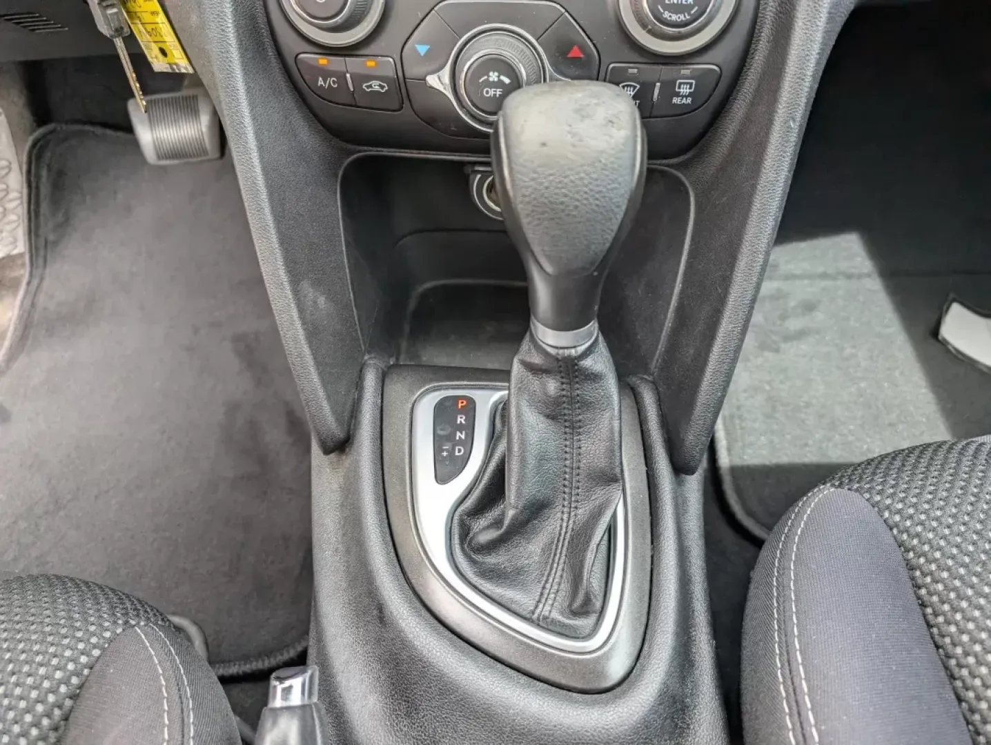 2015 /Black Dodge Dart SXT (1C3CDFBB3FD) with an Regular Unleaded I-4 2.4 L/144 engine, 6-Speed Automatic w/OD transmission, located at 1430 Gateway Drive, Opelika, AL, 36801, (334) 239-0944, 32.637871, -85.409790 - **Drive Your Future with Confidence in This 2015 Dodge Dart SXT!**<br /> <br /> Are you ready to upgrade your daily commute or hit the road for weekend adventures? Meet the 2015 Dodge Dart SXT, a stylish and versatile sedan that perfectly balances performance, comfort, and tech-savvy features. Ideal - Photo#12