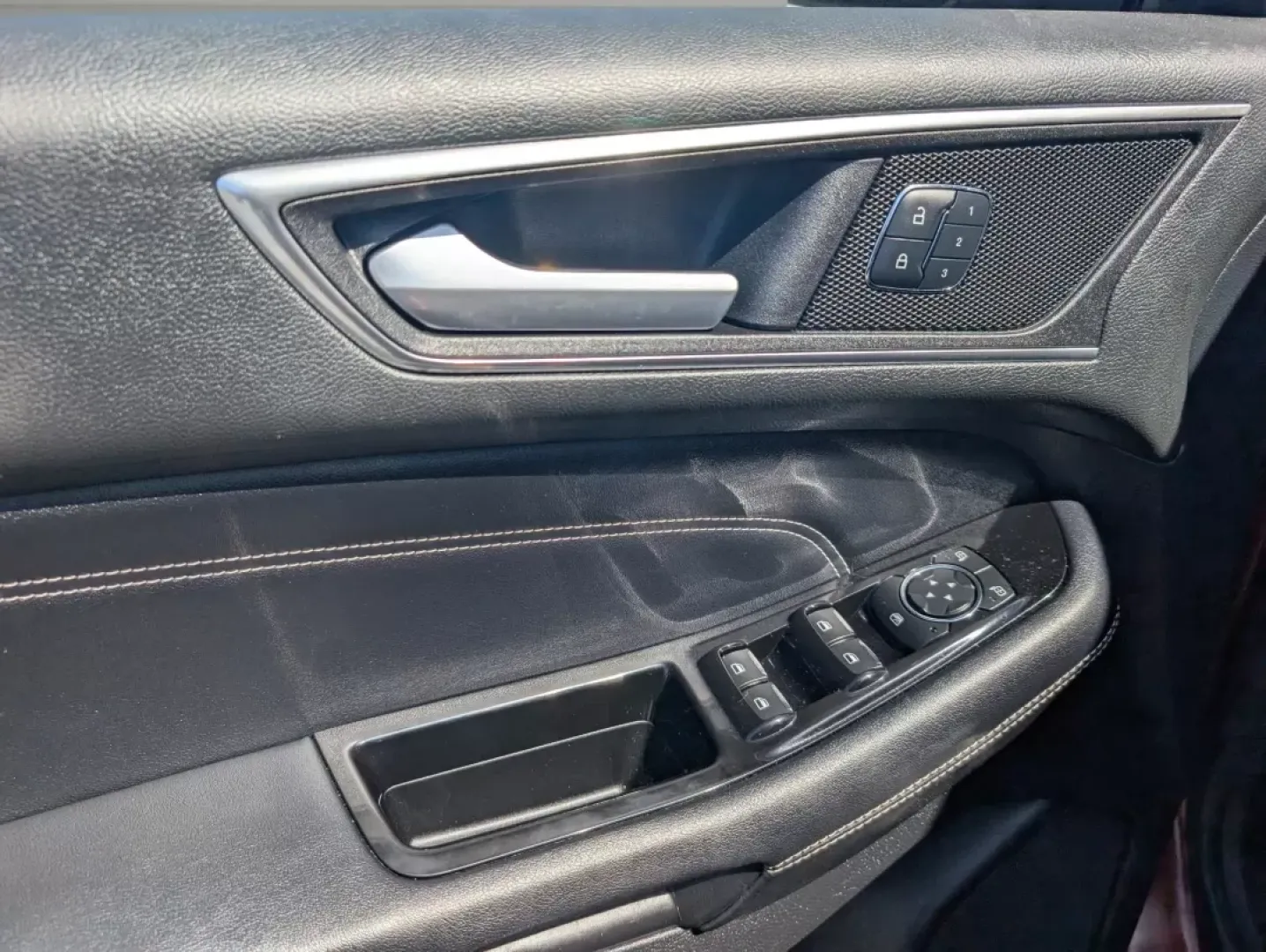 2015 Ford Edge Titanium (2FMTK3K89FB) with an Other engine, located at 1430 Gateway Drive, Opelika, AL, 36801, (334) 239-0944, 32.637871, -85.409790 - **Discover the Perfect SUV for Your Next Adventure: 2015 Ford Edge Titanium at Gils Auto!**<br /> <br /> Are you ready to elevate your daily commute or weekend adventures? Look no further than the stunning 2015 Ford Edge Titanium, now available at Gils Auto in Phenix City, AL. This versatile SUV is - Photo#8