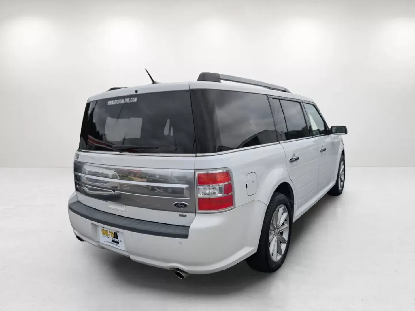 2015 Ford Flex Limited (2FMHK6D87FB) with an Other engine, located at 1430 Gateway Drive, Opelika, AL, 36801, (334) 239-0944, 32.637871, -85.409790 - **Explore the Open Road in Comfort: 2015 Ford Flex Limited AWD at Gils Auto in Phenix City, AL!**<br /> <br /> Are you looking for the perfect family vehicle that accommodates your active lifestyle while providing comfort, safety, and style? Look no further than this stunning **2015 Ford Flex Limite - Photo#4
