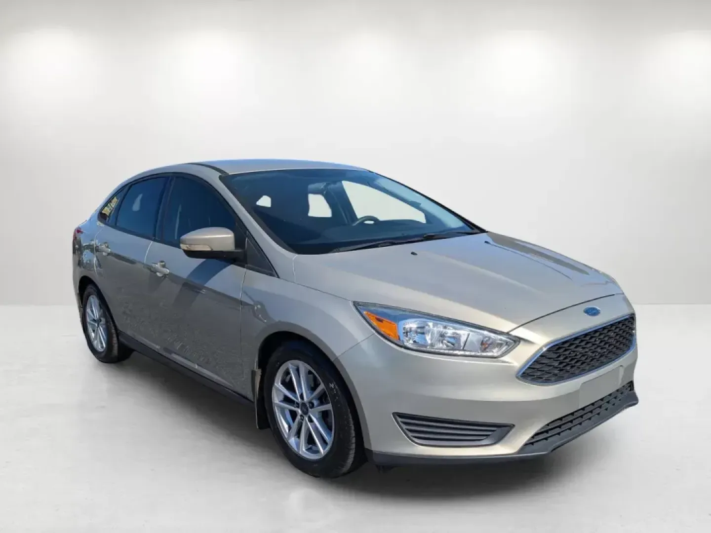 2015 Ford Focus SE (1FADP3F22FL) with an Other engine, located at 1430 Gateway Drive, Opelika, AL, 36801, (334) 239-0944, 32.637871, -85.409790 - **Discover the Perfect Sedan for Your Lifestyle at Gils Auto - Opelika!**<br /> <br /> Are you on the hunt for a reliable vehicle that fits your busy lifestyle? Whether you're a budget-conscious buyer seeking a dependable daily commuter, or a growing family needing a spacious and comfortable ride, t - Photo#6