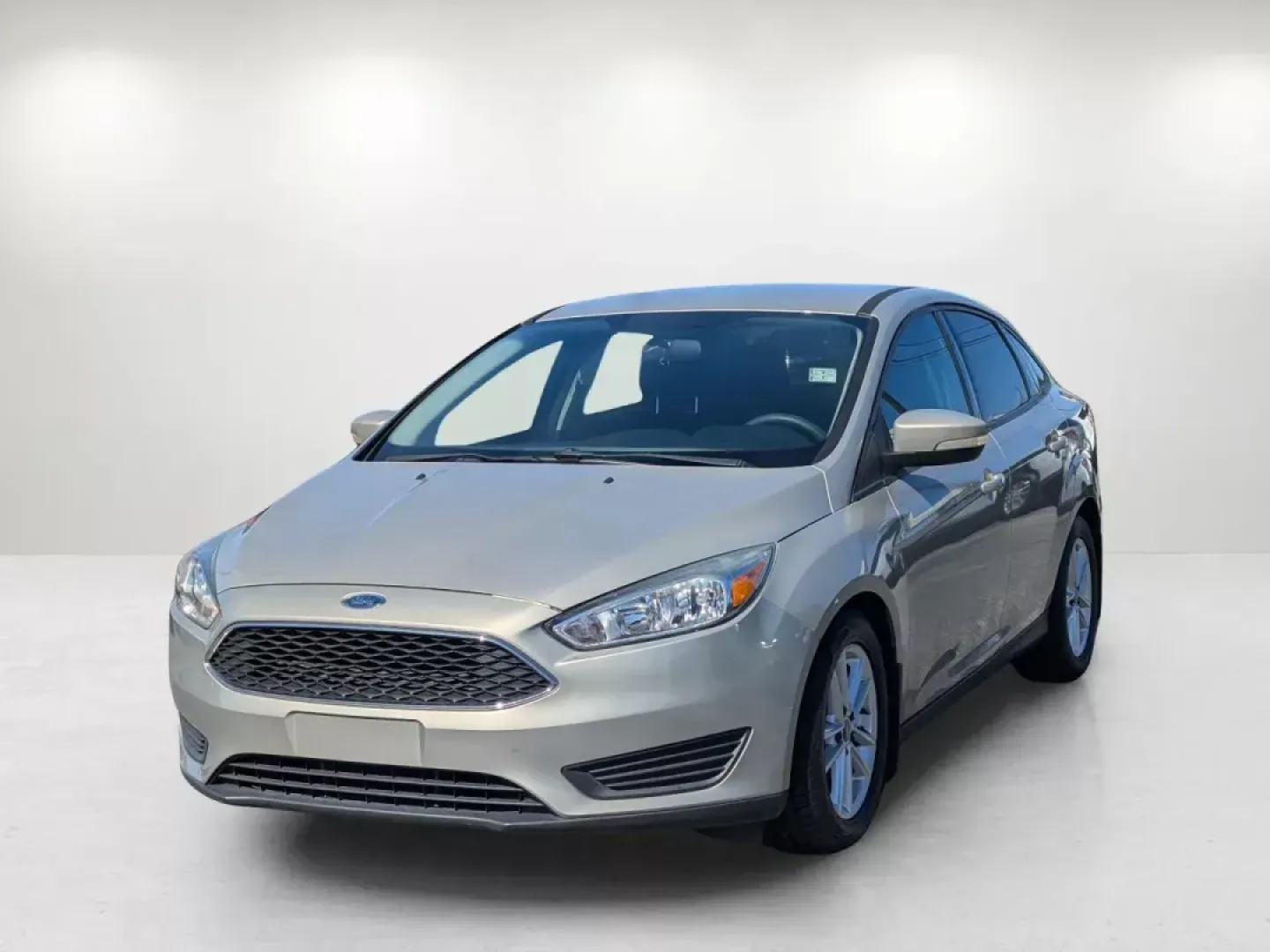 2015 Ford Focus SE (1FADP3F22FL) with an Other engine, located at 1430 Gateway Drive, Opelika, AL, 36801, (334) 239-0944, 32.637871, -85.409790 - **Discover the Perfect Sedan for Your Lifestyle at Gils Auto - Opelika!**<br /> <br /> Are you on the hunt for a reliable vehicle that fits your busy lifestyle? Whether you're a budget-conscious buyer seeking a dependable daily commuter, or a growing family needing a spacious and comfortable ride, t - Photo#0