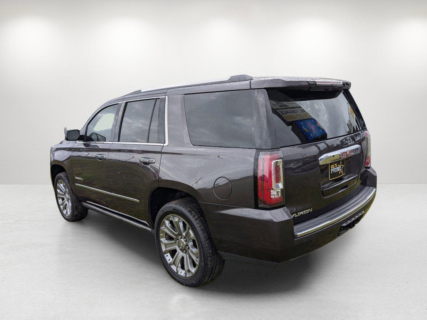 2015 /Jet Black GMC Yukon Denali (1GKS1CKJ1FR) with an Gas V8 6.2L/378 engine, 6-Speed Automatic transmission, located at 521 Old Farm Lane Rd, Prattville, AL, 36066, (334) 325-1505, 32.482460, -86.416367 - 2015 GMC Yukon Denali - Photo#6