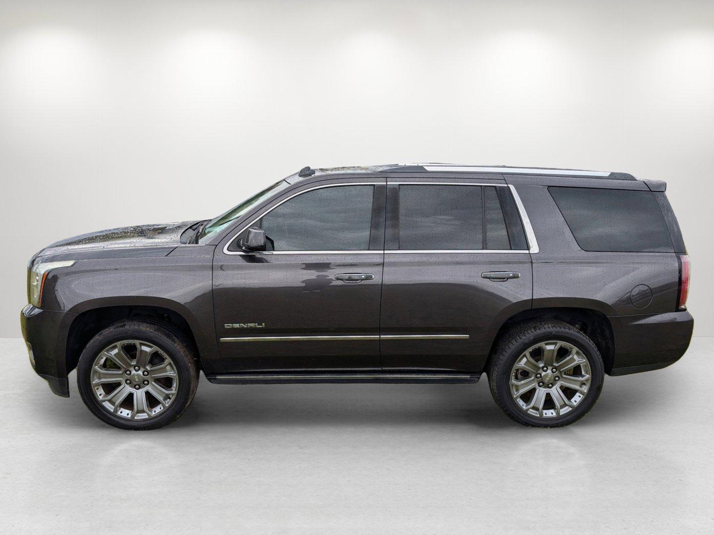2015 /Jet Black GMC Yukon Denali (1GKS1CKJ1FR) with an Gas V8 6.2L/378 engine, 6-Speed Automatic transmission, located at 521 Old Farm Lane Rd, Prattville, AL, 36066, (334) 325-1505, 32.482460, -86.416367 - 2015 GMC Yukon Denali - Photo#7
