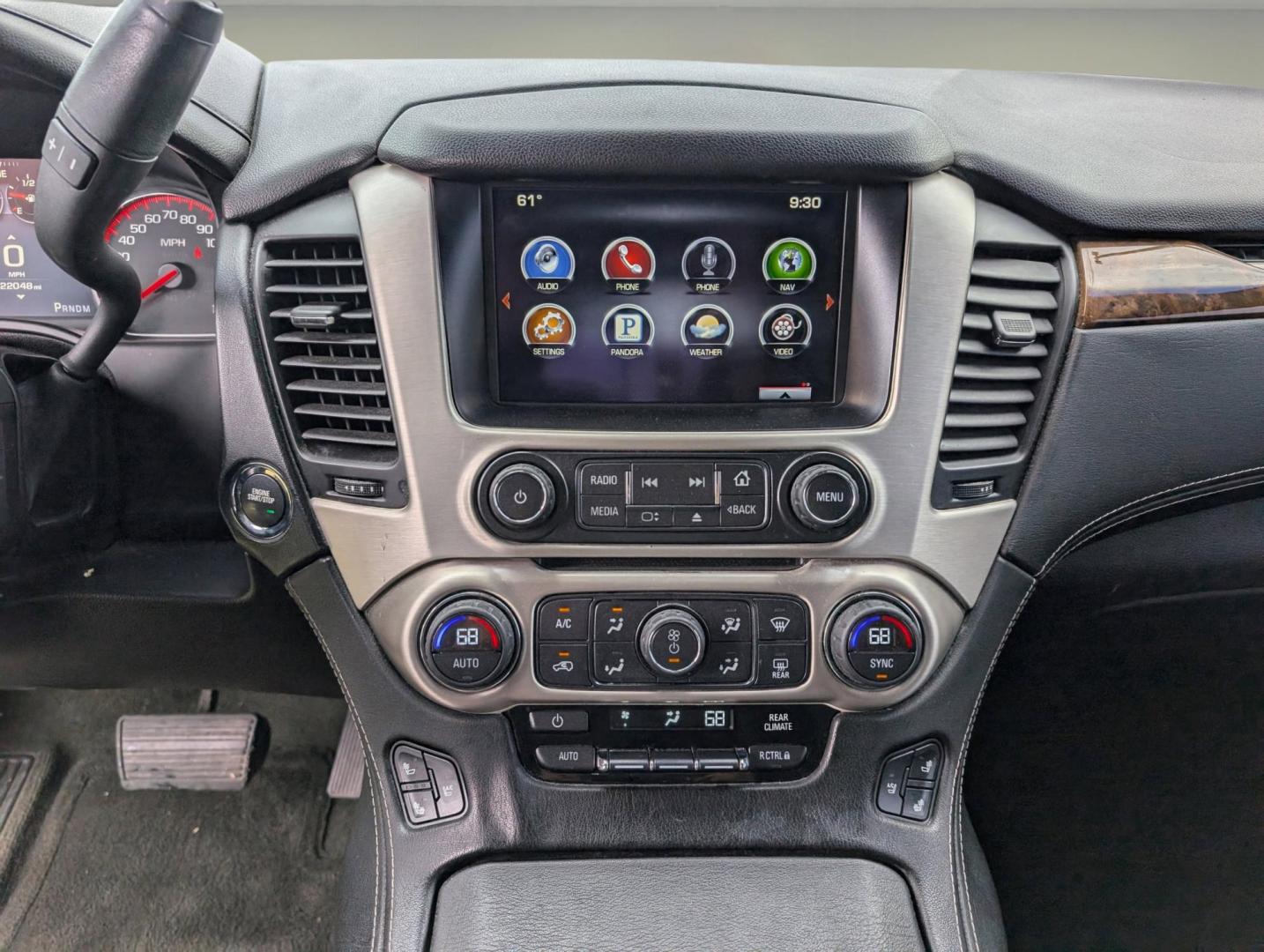 2015 /Jet Black GMC Yukon Denali (1GKS1CKJ1FR) with an Gas V8 6.2L/378 engine, 6-Speed Automatic transmission, located at 521 Old Farm Lane Rd, Prattville, AL, 36066, (334) 325-1505, 32.482460, -86.416367 - 2015 GMC Yukon Denali - Photo#13