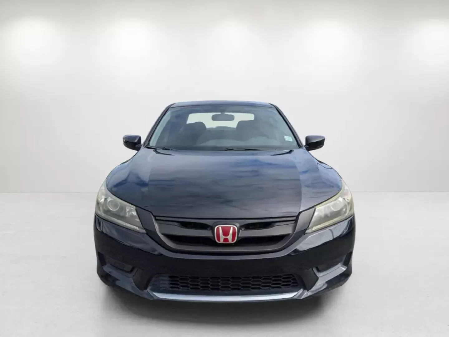 2015 Honda Accord Sedan Sport (1HGCR2E50FA) with an Other engine, located at 5115 14th Ave., Columbus, GA, 31904, (706) 323-0345, 32.511494, -84.971046 - **Elevate Your Daily Commute with the 2015 Honda Accord Sedan at Gils Auto - Phenix City!**<br /> <br /> If you're searching for a reliable, stylish vehicle that can handle your busy lifestyle, look no further than the 2015 Honda Accord Sedan. This car is not just a mode of transportation; it's an e - Photo#1
