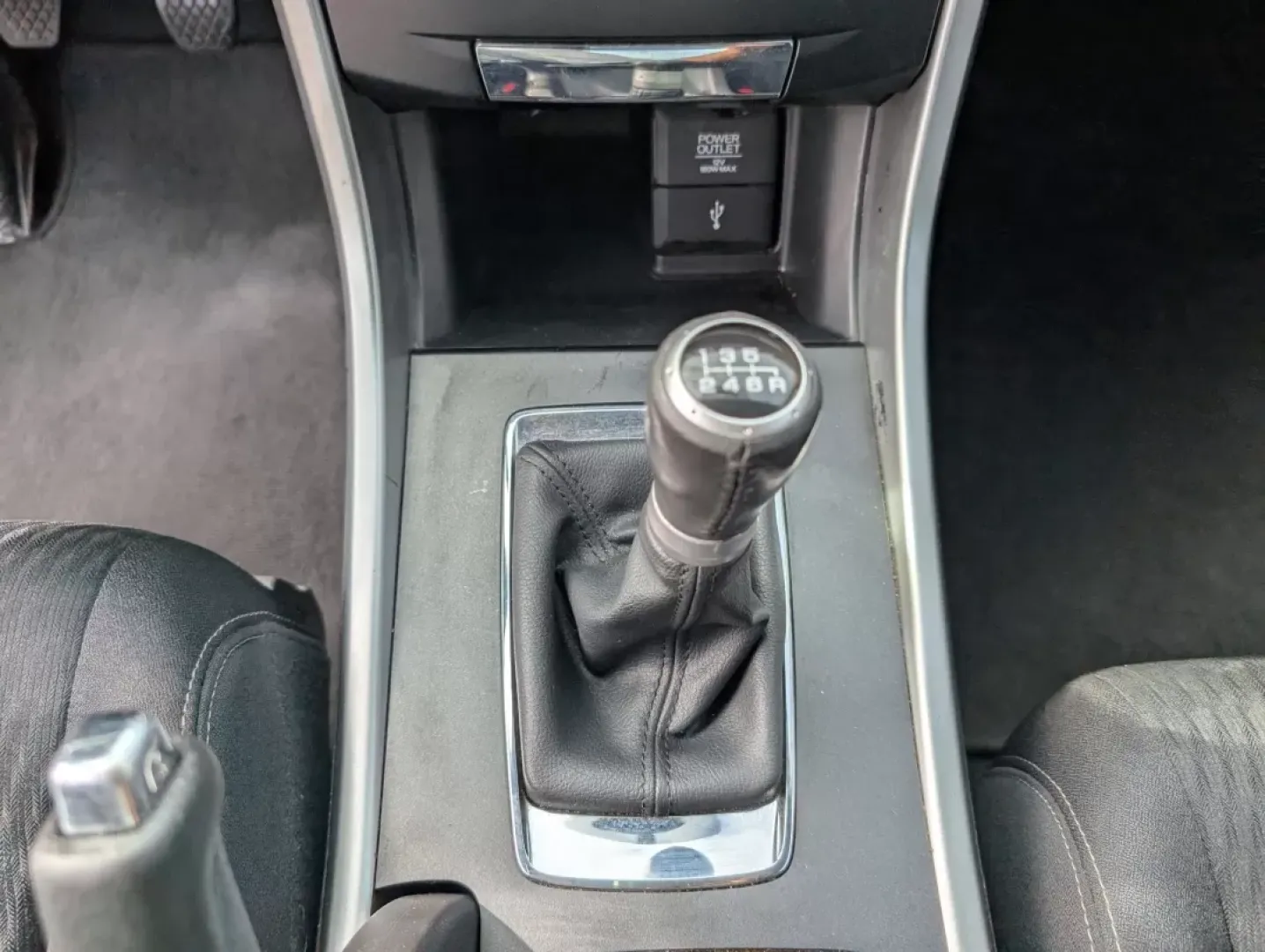 2015 Honda Accord Sedan Sport (1HGCR2E50FA) with an Other engine, located at 5115 14th Ave., Columbus, GA, 31904, (706) 323-0345, 32.511494, -84.971046 - **Elevate Your Daily Commute with the 2015 Honda Accord Sedan at Gils Auto - Phenix City!**<br /> <br /> If you're searching for a reliable, stylish vehicle that can handle your busy lifestyle, look no further than the 2015 Honda Accord Sedan. This car is not just a mode of transportation; it's an e - Photo#12