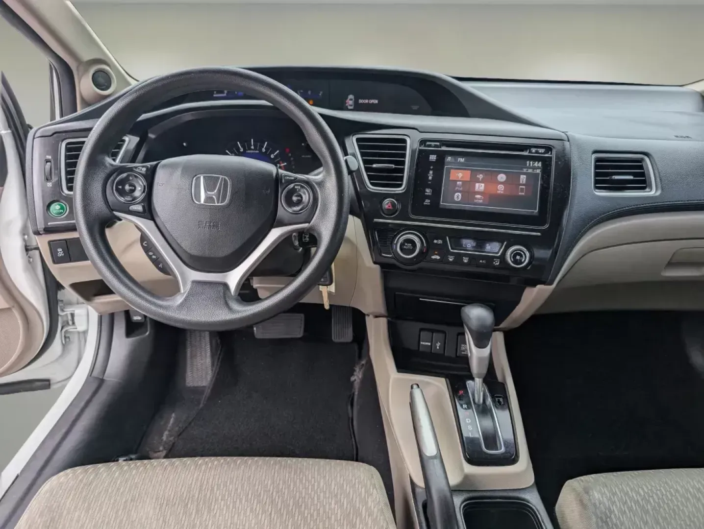 2015 Honda Civic Sedan SE (19XFB2F74FE) with an Other engine, located at 804 22nd Ave, Phenix City, AL, 36870, (334) 297-1860, 32.484749, -85.024475 - **Discover the Freedom of the Open Road with the 2015 Honda Civic Sedan SE**<br /> <br /> Experience the joy of driving a reliable and efficient vehicle that suits all your lifestyle needs. Whether you're commuting to work, shuttling kids to soccer practice, or embarking on weekend adventures, the 2 - Photo#11