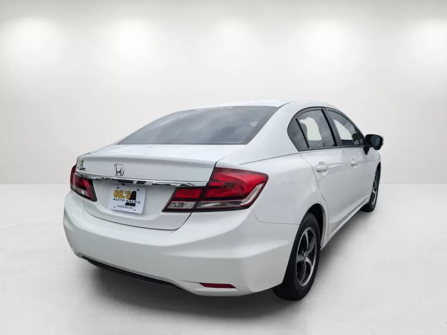 2015 Honda Civic Sedan SE (19XFB2F74FE) with an Other engine, located at 3959 U.S. 80 W, Phenix City, AL, 36870, (334) 297-4885, 32.469296, -85.135185 - **Discover the Freedom of the Open Road with the 2015 Honda Civic Sedan SE**<br /> <br /> Experience the joy of driving a reliable and efficient vehicle that suits all your lifestyle needs. Whether you're commuting to work, shuttling kids to soccer practice, or embarking on weekend adventures, the 2 - Photo#4