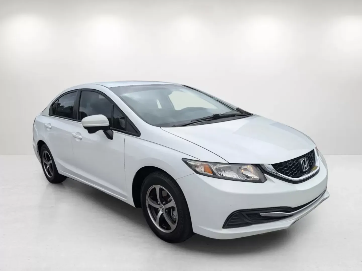 2015 Honda Civic Sedan SE (19XFB2F74FE) with an Other engine, located at 3959 U.S. 80 W, Phenix City, AL, 36870, (334) 297-4885, 32.469296, -85.135185 - **Discover the Freedom of the Open Road with the 2015 Honda Civic Sedan SE**<br /> <br /> Experience the joy of driving a reliable and efficient vehicle that suits all your lifestyle needs. Whether you're commuting to work, shuttling kids to soccer practice, or embarking on weekend adventures, the 2 - Photo#6