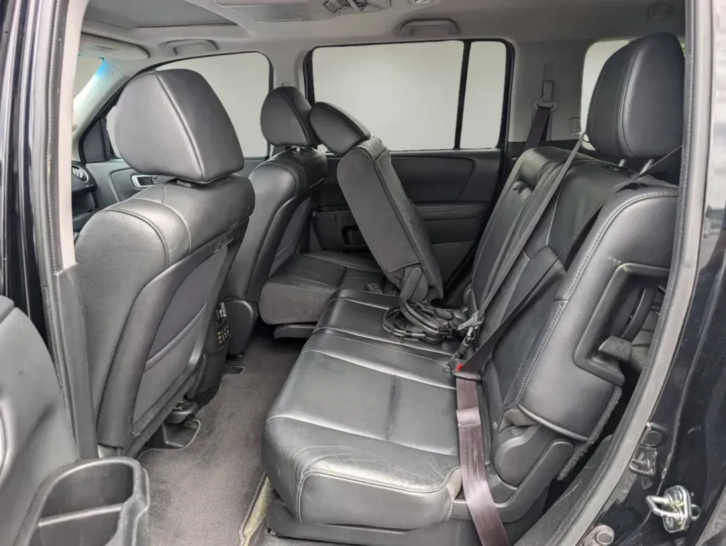 2015 Honda Pilot Touring (5FNYF3H90FB) with an Regular Unleaded V-6 3.5 L/212 engine, 5-Speed Automatic w/OD transmission, located at 804 22nd Ave, Phenix City, AL, 36870, (334) 297-1860, 32.484749, -85.024475 - 2015 Honda Pilot Touring - Photo#10