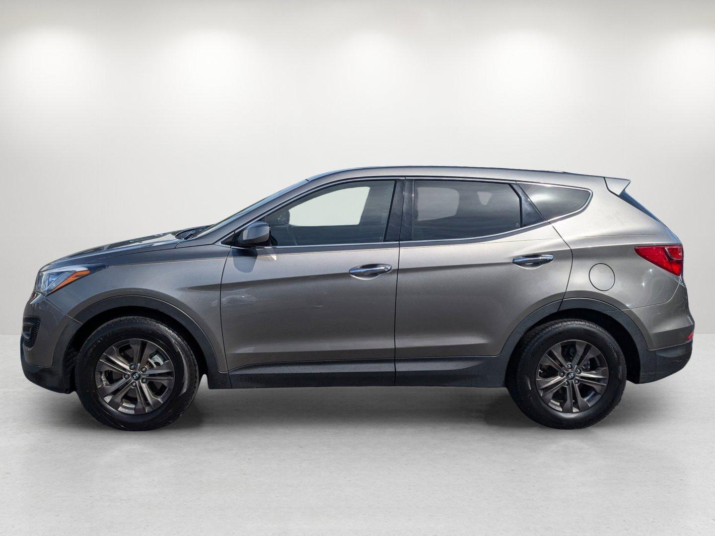 2015 /Gray Hyundai Santa Fe Sport (5XYZT3LB6FG) with an Regular Unleaded I-4 2.4 L/144 engine, 6-Speed Automatic w/OD transmission, located at 804 22nd Ave, Phenix City, AL, 36870, (334) 297-1860, 32.484749, -85.024475 - 2015 Hyundai Santa Fe Sport - Photo#6