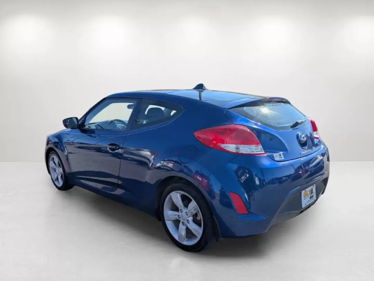 2015 /Black Hyundai Veloster (KMHTC6AD4FU) with an Other engine, located at 1430 Gateway Drive, Opelika, AL, 36801, (334) 239-0944, 32.637871, -85.409790 - 2015 Hyundai Veloster - Photo#6