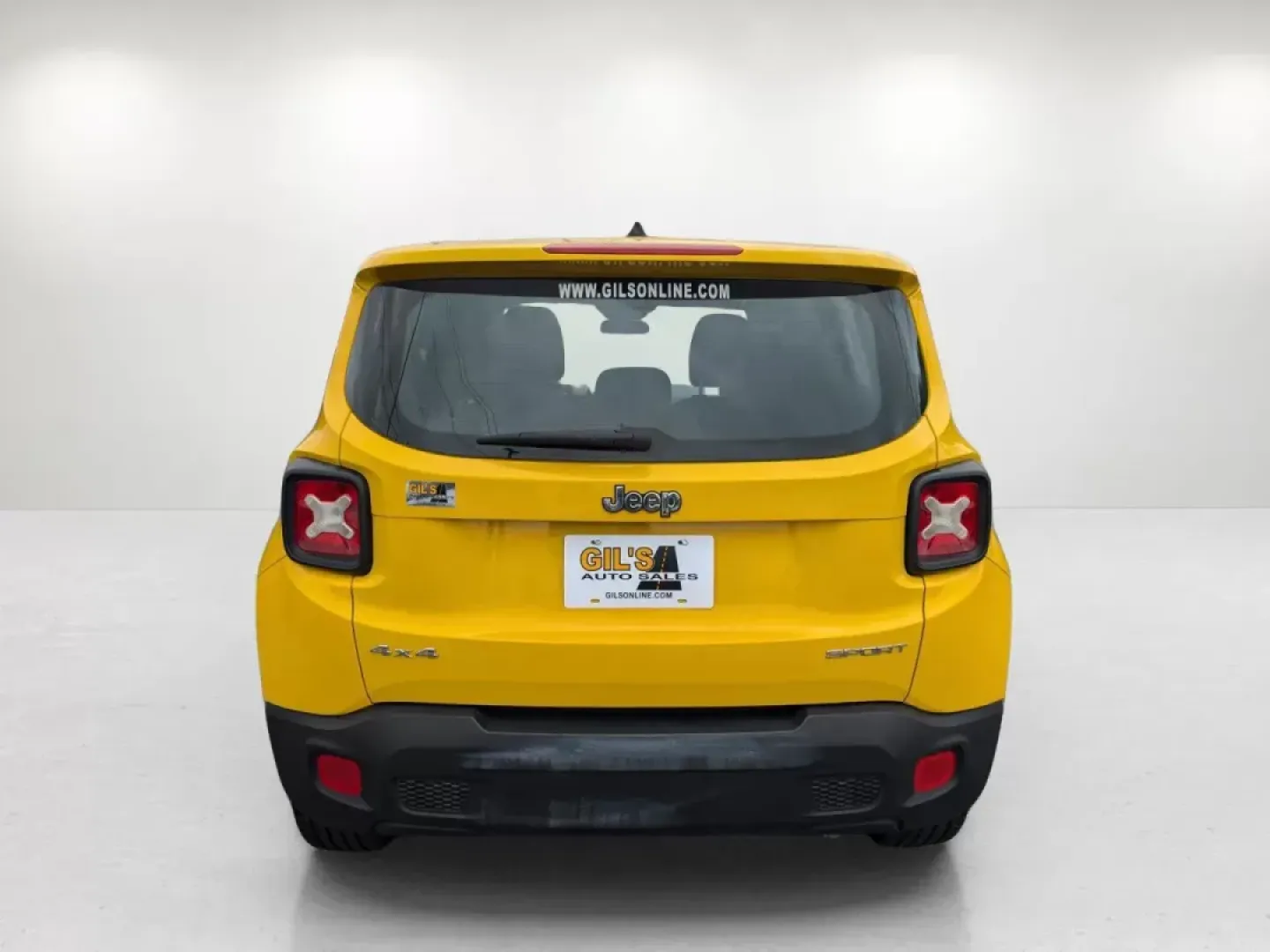2015 /Black Jeep Renegade Sport (ZACCJBAT1FP) with an Other engine, located at 1430 Gateway Drive, Opelika, AL, 36801, (334) 239-0944, 32.637871, -85.409790 - ### Unleash Adventure with This 2015 Jeep Renegade Sport in Opelika!<br /> <br /> Are you ready to elevate your weekend adventures or daily commutes? This 2015 Jeep Renegade Sport, now available at Gils Auto in Opelika, AL, is your ticket to both thrill and utility! With its striking Solar Yellow ex - Photo#6