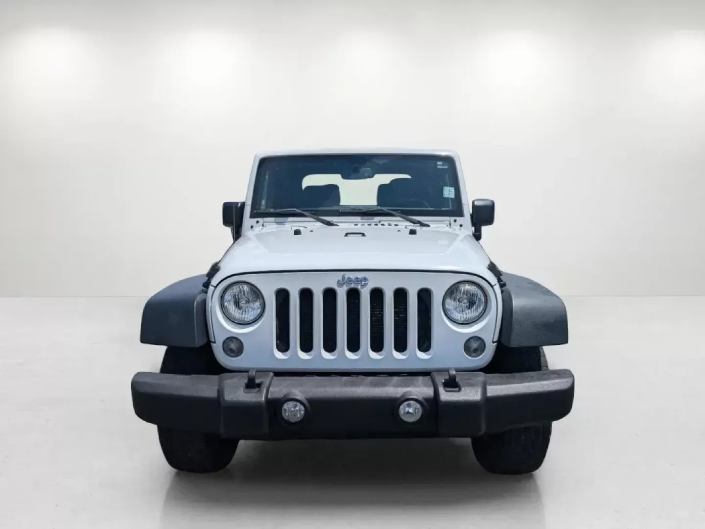 2015 Bright White Clearcoat /Black Jeep Wrangler Rubicon (1C4BJWCG4FL) with an Regular Unleaded V-6 3.6 L/220 engine, 5-Speed Automatic w/OD transmission, located at 7000 Northlake Connector, Columbus, GA, 31904, (706) 987-8085, 32.524975, -84.978134 - 2015 Jeep Wrangler Rubicon - Photo#1