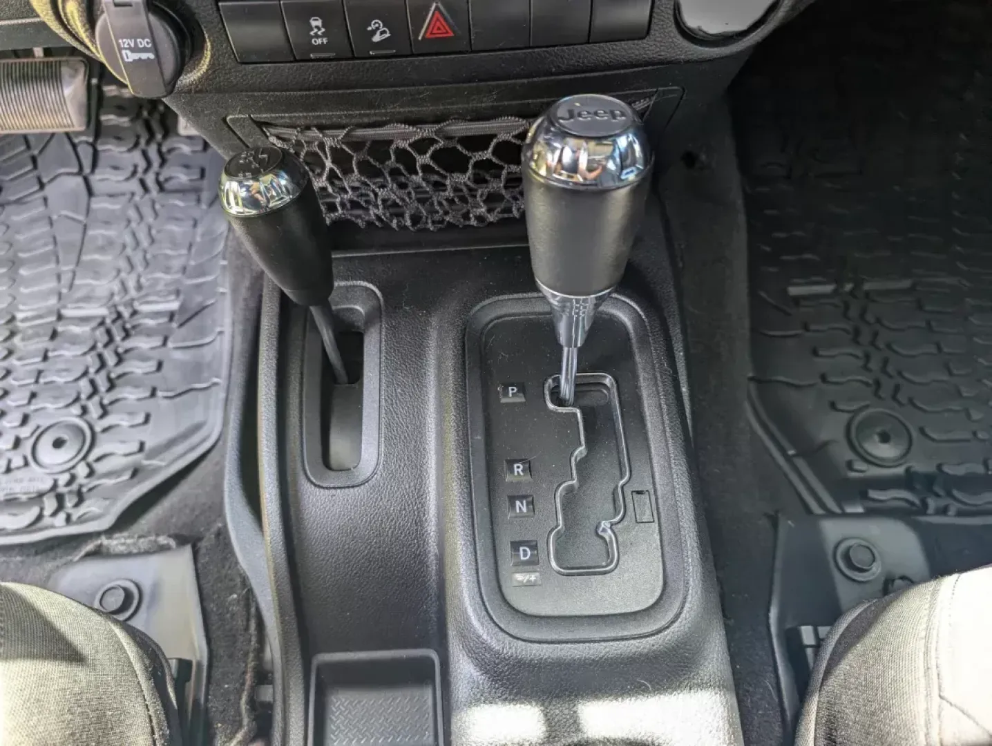 2015 /Black Jeep Wrangler Unlimited Sport (1C4BJWDG2FL) with an Regular Unleaded V-6 3.6 L/220 engine, 5-Speed Automatic w/OD transmission, located at 3959 U.S. 80 W, Phenix City, AL, 36870, (334) 297-4885, 32.469296, -85.135185 - 2015 Jeep Wrangler Unlimited Sport - Photo#14