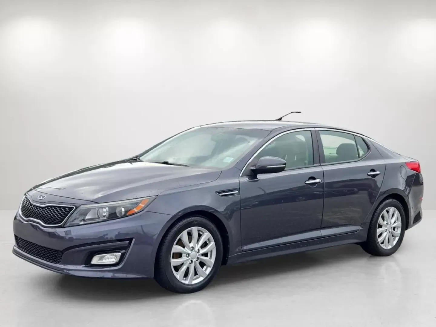 2015 /Beige Kia Optima LX (5XXGM4A75FG) with an Other engine, located at 3959 U.S. 80 W, Phenix City, AL, 36870, (334) 297-4885, 32.469296, -85.135185 - ### Drive into Adventure with the 2015 Kia Optima LX<br /> <br /> Are you looking for a reliable, stylish, and affordable sedan that perfectly blends comfort and practicality? Look no further than the stunning 2015 Kia Optima LX, available now at Gils Auto in Phenix City, AL! This versatile vehicle - Photo#1