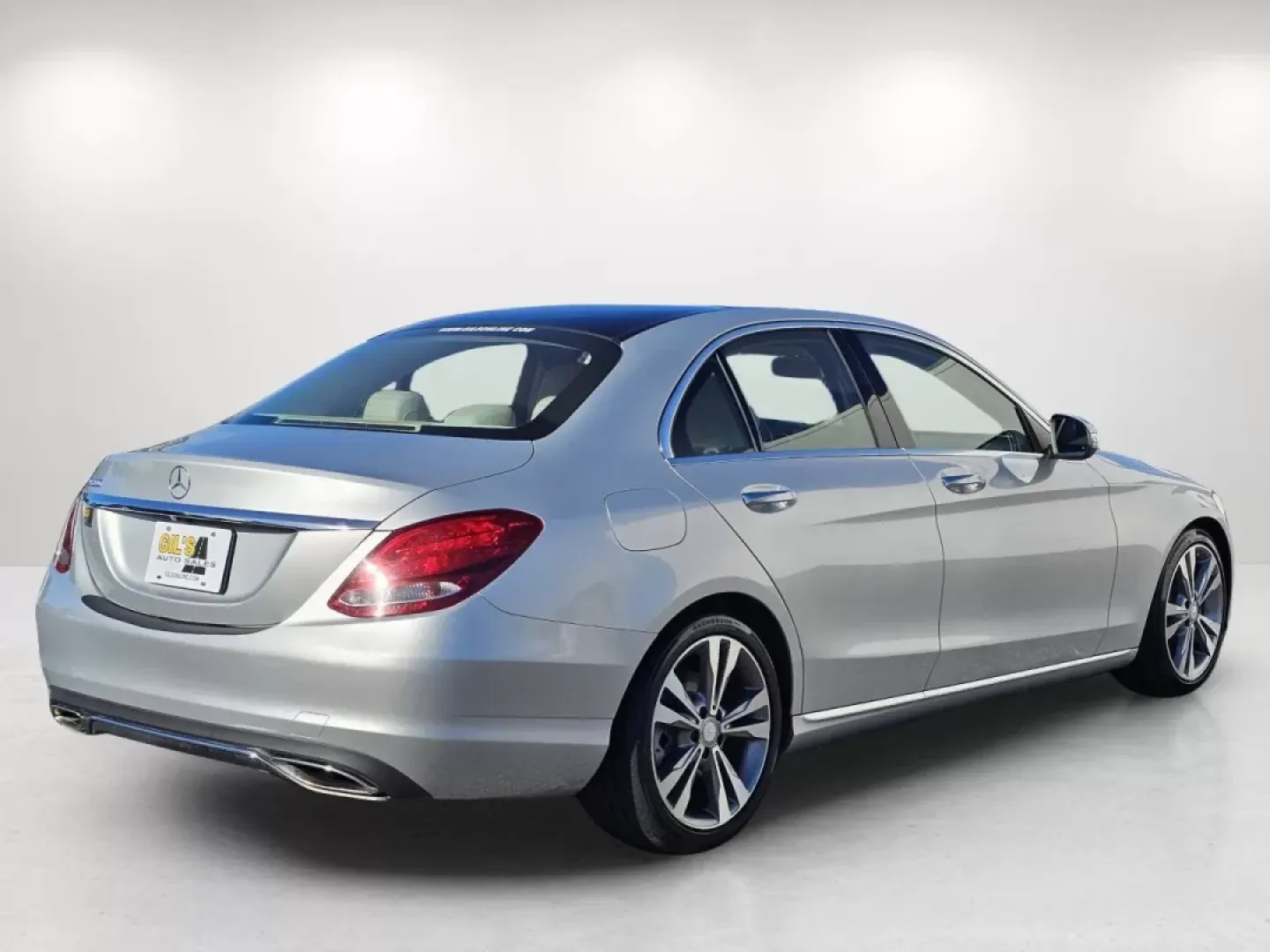2015 Mercedes-Benz C-Class C 300 (55SWF4JB7FU) with an Other engine, located at 804 22nd Ave, Phenix City, AL, 36870, (334) 297-1860, 32.484749, -85.024475 - **Elevate Your Daily Commute with the 2015 Mercedes-Benz C-Class at Gils Auto!**<br /> <br /> Transform your daily drive into a luxurious experience with this stunning 2015 Mercedes-Benz C-Class, now available at Gils Auto in Phenix City, AL. This elegant sedan not only exudes sophistication but is - Photo#4