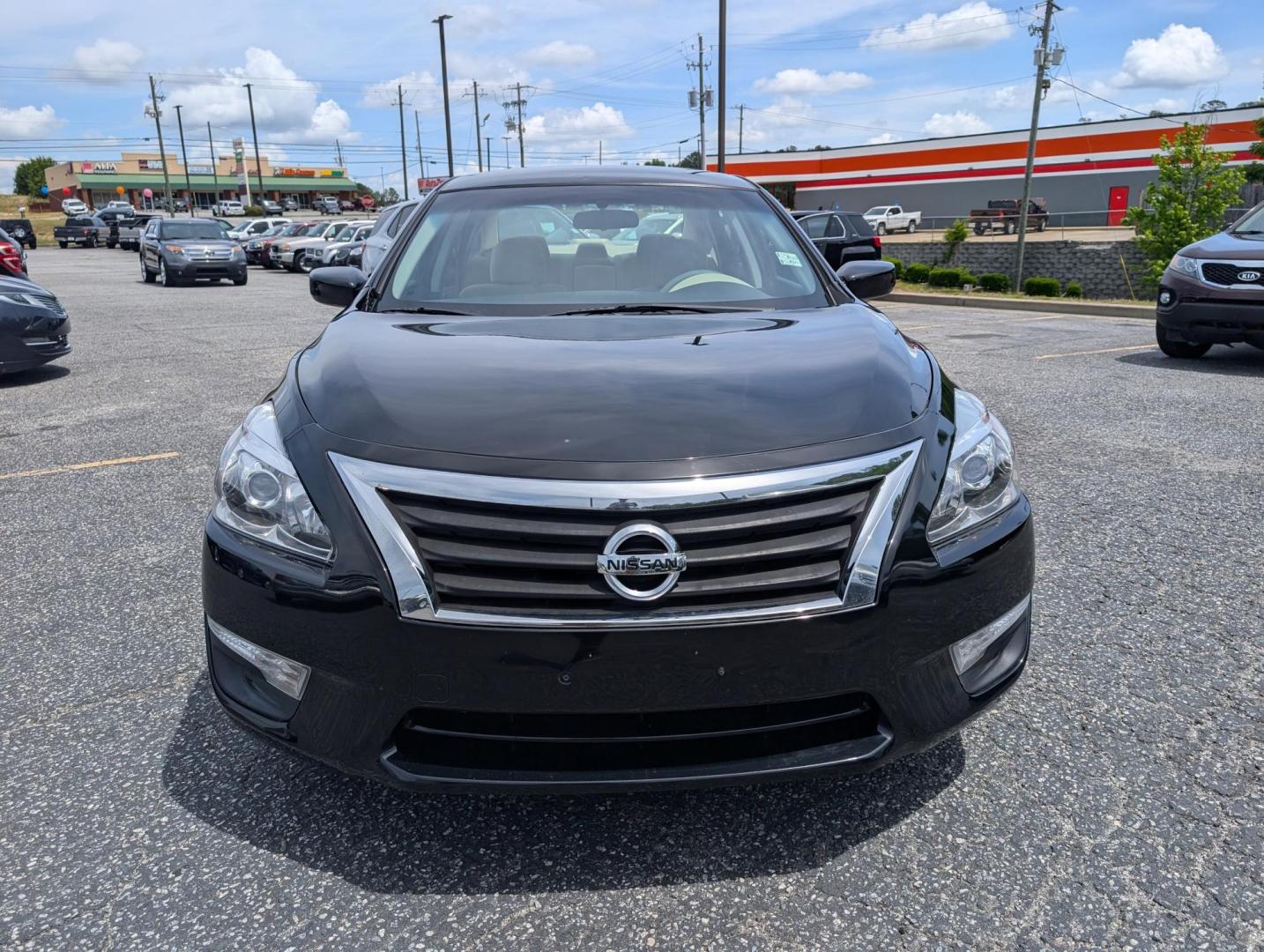 2015 /Beige Nissan Altima 2.5 S (1N4AL3AP1FC) with an Regular Unleaded I-4 2.5 L/152 engine, 1-Speed CVT w/OD transmission, located at 3959 U.S. 80 W, Phenix City, AL, 36870, (334) 297-4885, 32.469296, -85.135185 - 2015 Nissan Altima 2.5 S - Photo#1