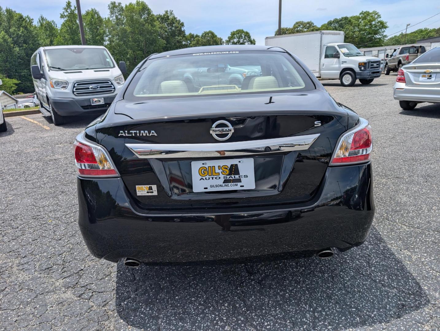 2015 /Beige Nissan Altima 2.5 S (1N4AL3AP1FC) with an Regular Unleaded I-4 2.5 L/152 engine, 1-Speed CVT w/OD transmission, located at 3959 U.S. 80 W, Phenix City, AL, 36870, (334) 297-4885, 32.469296, -85.135185 - 2015 Nissan Altima 2.5 S - Photo#5