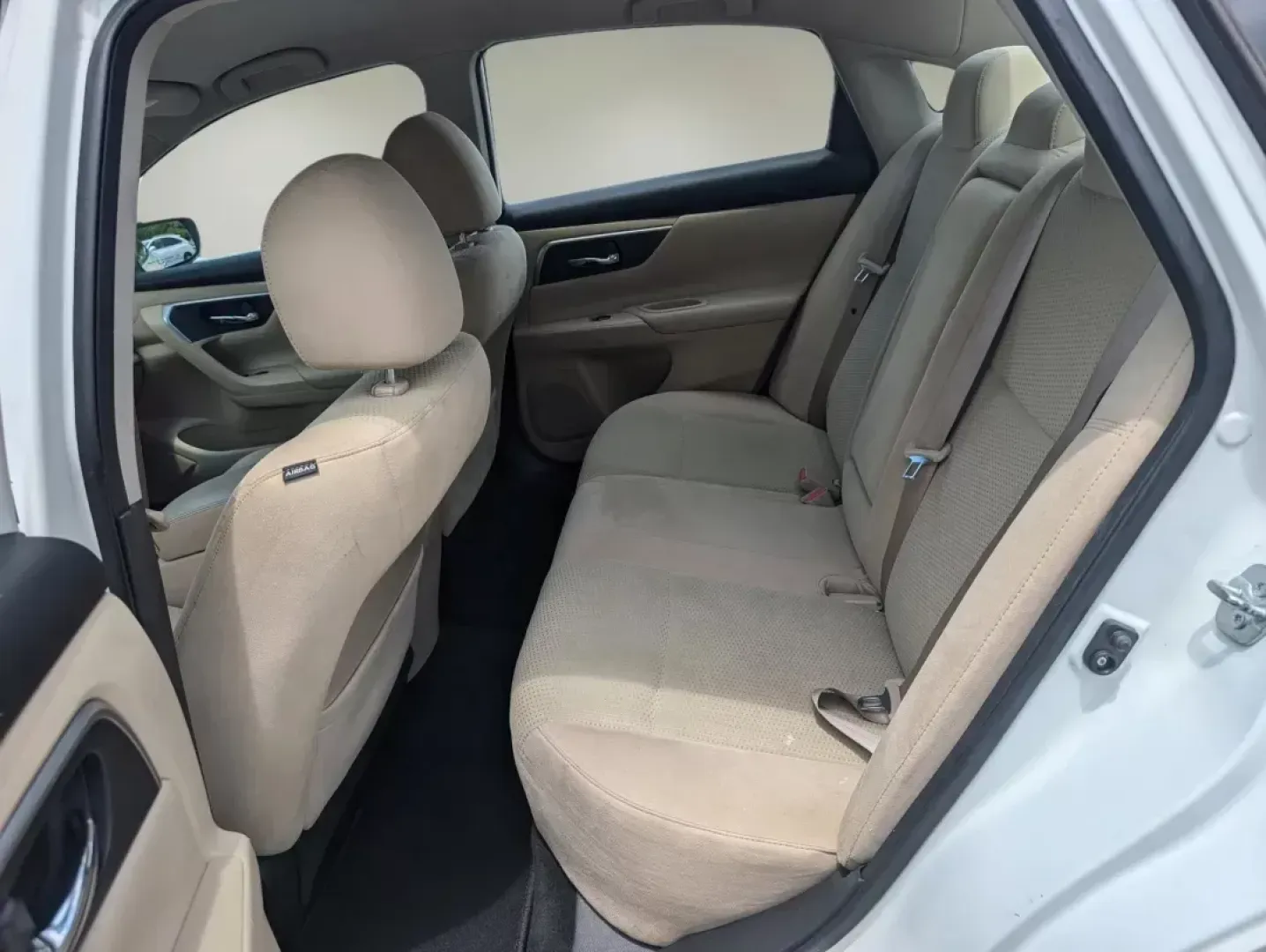 2015 Nissan Altima 2.5 S (1N4AL3AP6FC) with an Regular Unleaded I-4 2.5 L/152 engine, 1-Speed CVT w/OD transmission, located at 5115 14th Ave., Columbus, GA, 31904, (706) 323-0345, 32.511494, -84.971046 - 2015 Nissan Altima 2.5 S - Photo#10