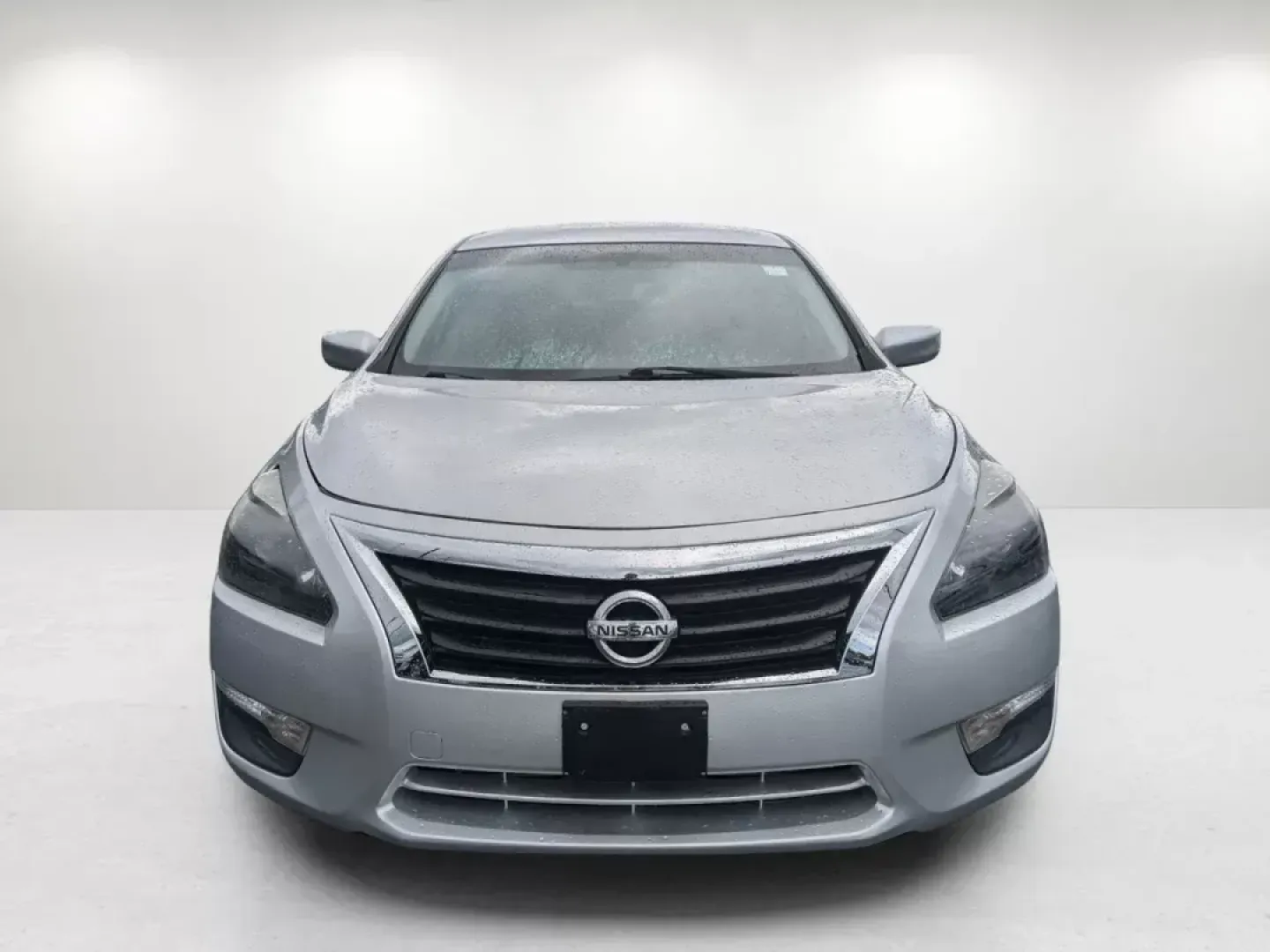2015 /Charcoal Nissan Altima 2.5 S (1N4AL3AP2FC) with an Other engine, located at 7000 Northlake Connector, Columbus, GA, 31904, (706) 987-8085, 32.524975, -84.978134 - 2015 Nissan Altima 2.5 S - Photo#1