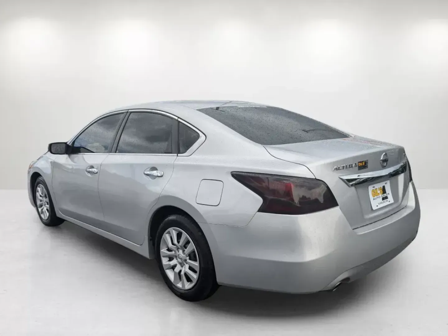 2015 /Charcoal Nissan Altima 2.5 S (1N4AL3AP2FC) with an Other engine, located at 7000 Northlake Connector, Columbus, GA, 31904, (706) 987-8085, 32.524975, -84.978134 - 2015 Nissan Altima 2.5 S - Photo#6