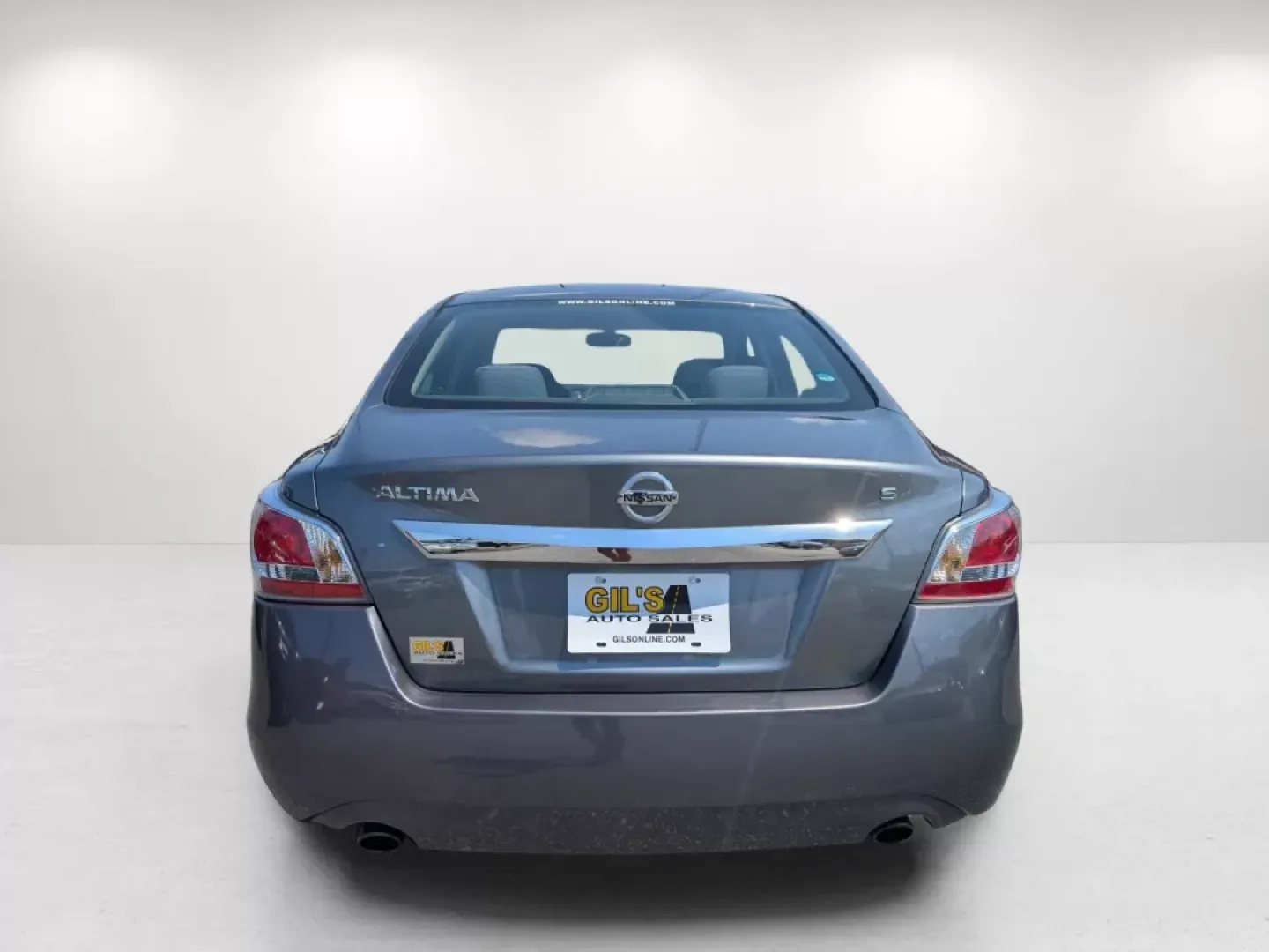 2015 /Charcoal Nissan Altima 2.5 S (1N4AL3AP3FC) with an Other engine, located at 3959 U.S. 80 W, Phenix City, AL, 36870, (334) 297-4885, 32.469296, -85.135185 - **Experience the Perfect Blend of Comfort and Reliability with the 2015 Nissan Altima at Gils Auto!**<br /> <br /> Are you in search of a dependable sedan that caters to both your daily commutes and weekend getaways? Look no further! The 2015 Nissan Altima 2.5 S offers an ideal balance of fuel effic - Photo#6