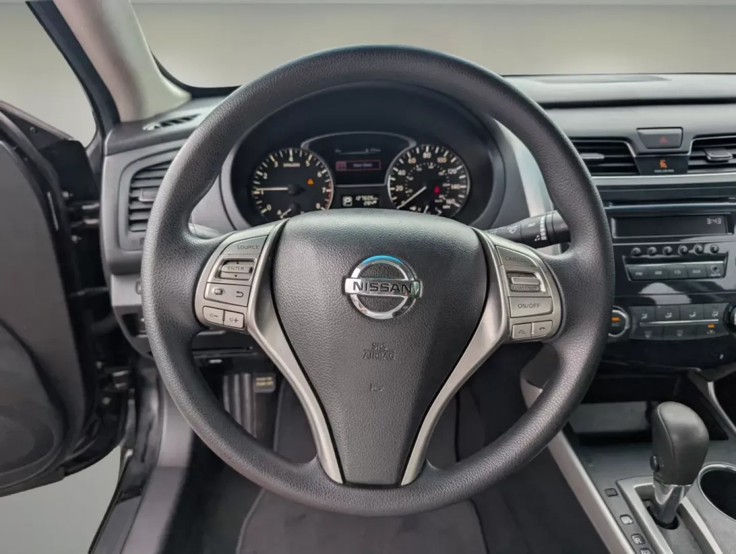 2015 /Charcoal Nissan Altima 2.5 S (1N4AL3APXFC) with an Other engine, located at 804 22nd Ave, Phenix City, AL, 36870, (334) 297-1860, 32.484749, -85.024475 - Looking for a reliable sedan that fits seamlessly into your busy lifestyle? The 2015 Nissan Altima 2.5 S is the perfect companion for commuters, families, and anyone who values comfort and efficiency on the road. With its sleek Super Black exterior and spacious interior, this vehicle not only turns - Photo#15
